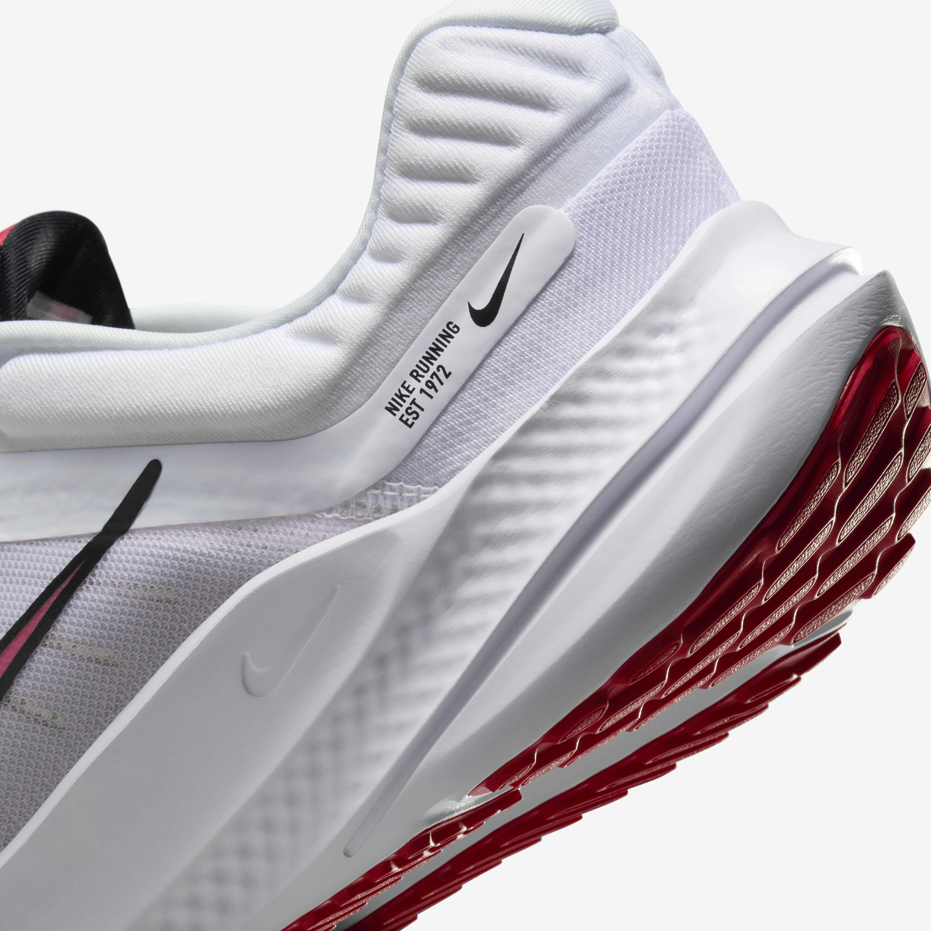 Buy Nike Quest 5 Men s Road Running Shoes Nike Saudi Official