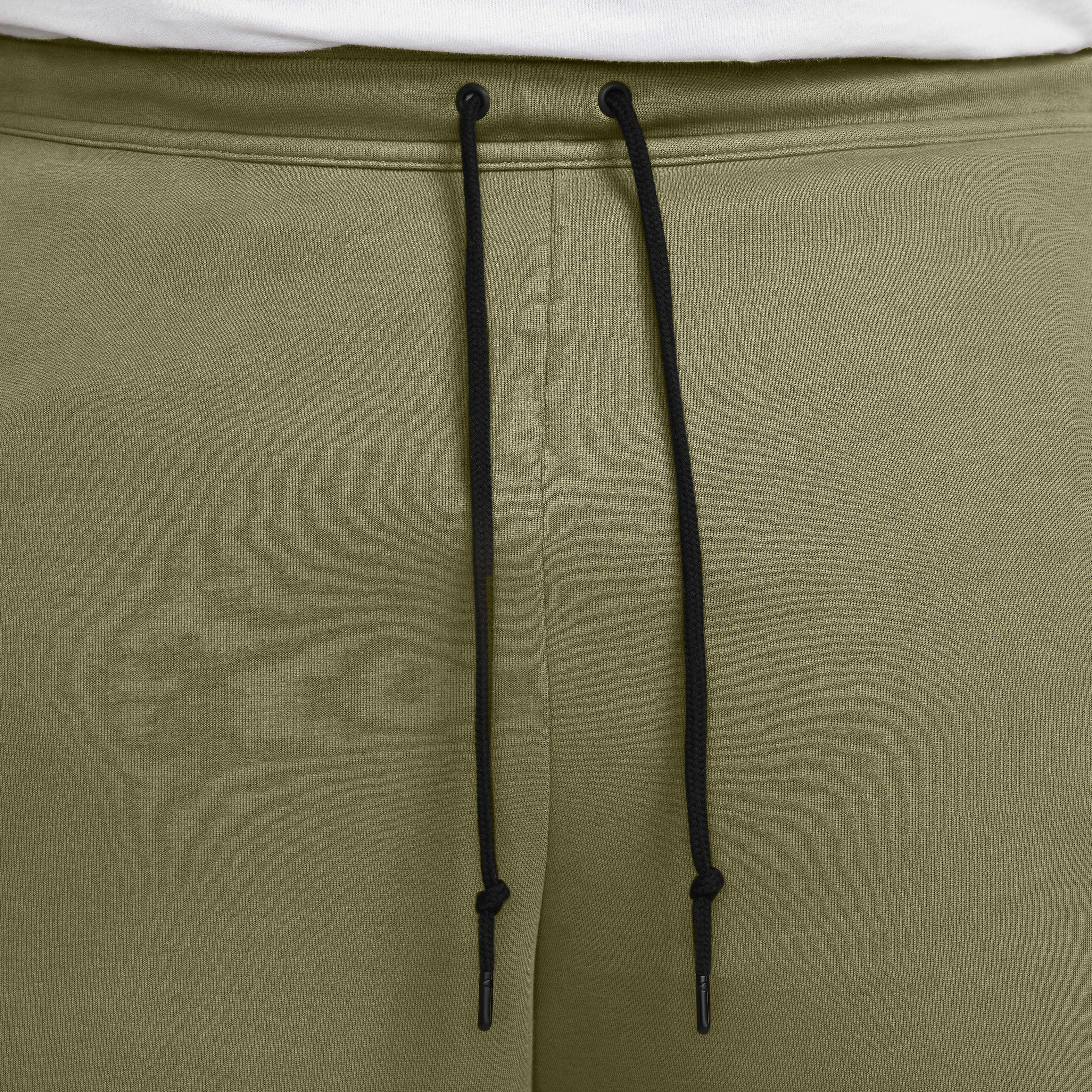 Nike Sportswear Tech Fleece image number 13
