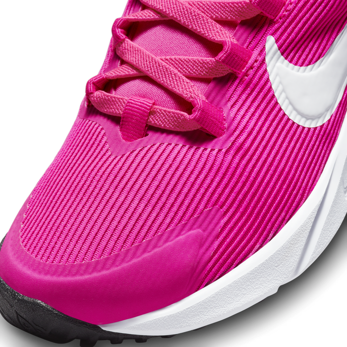 Shop Star Runner 4 Younger Kids Shoes Nike KSA