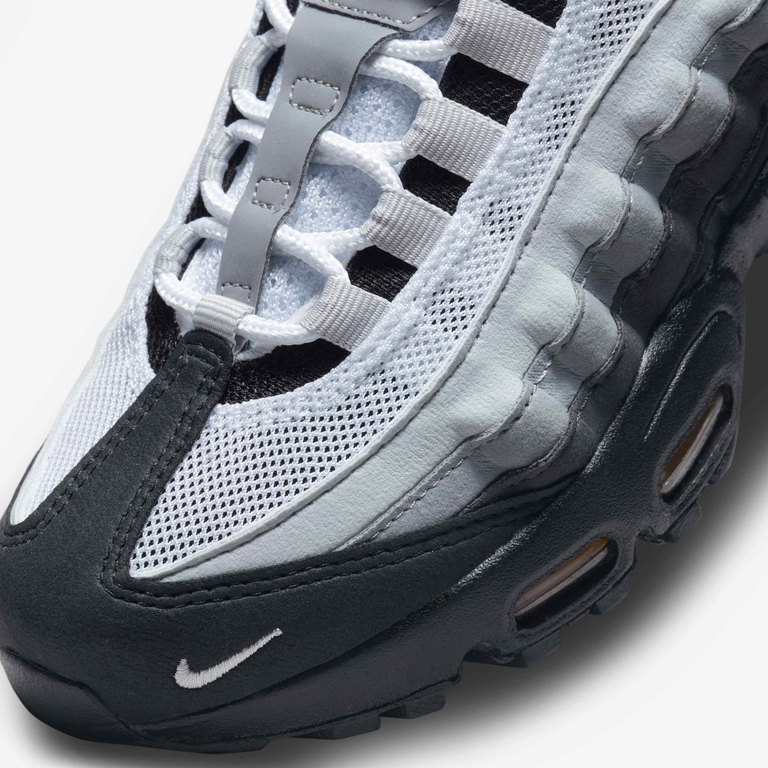 Nike Air Max 95 image number 6