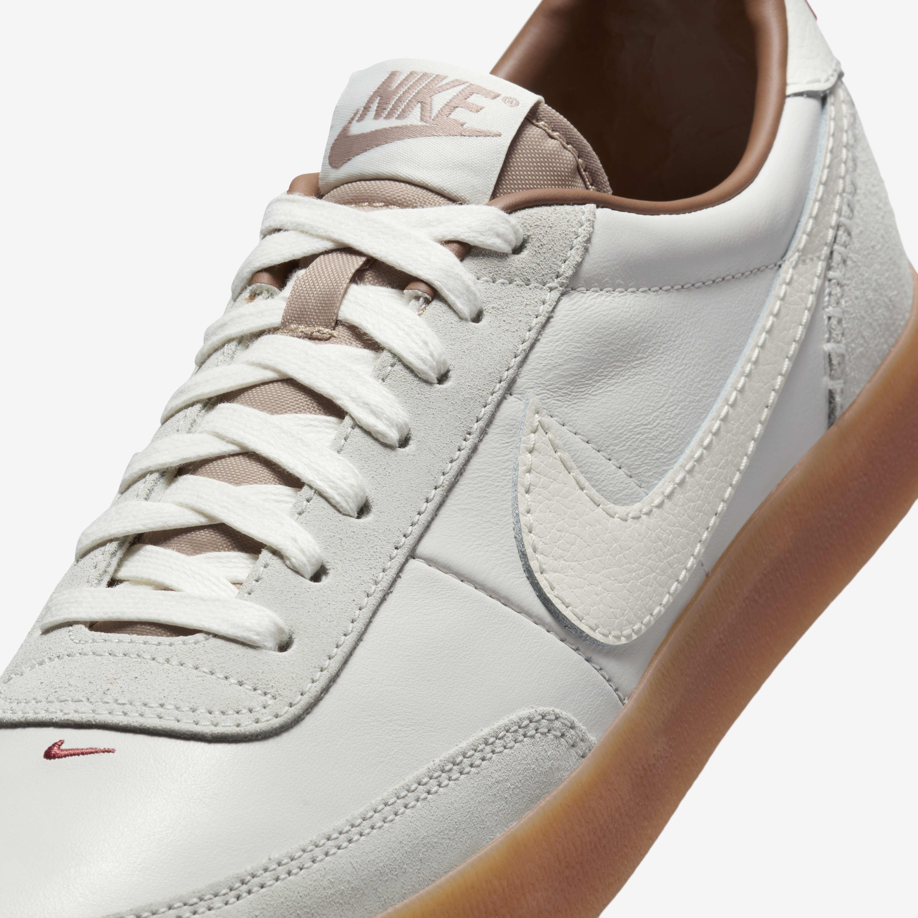 Nike leather tennis sneakers top