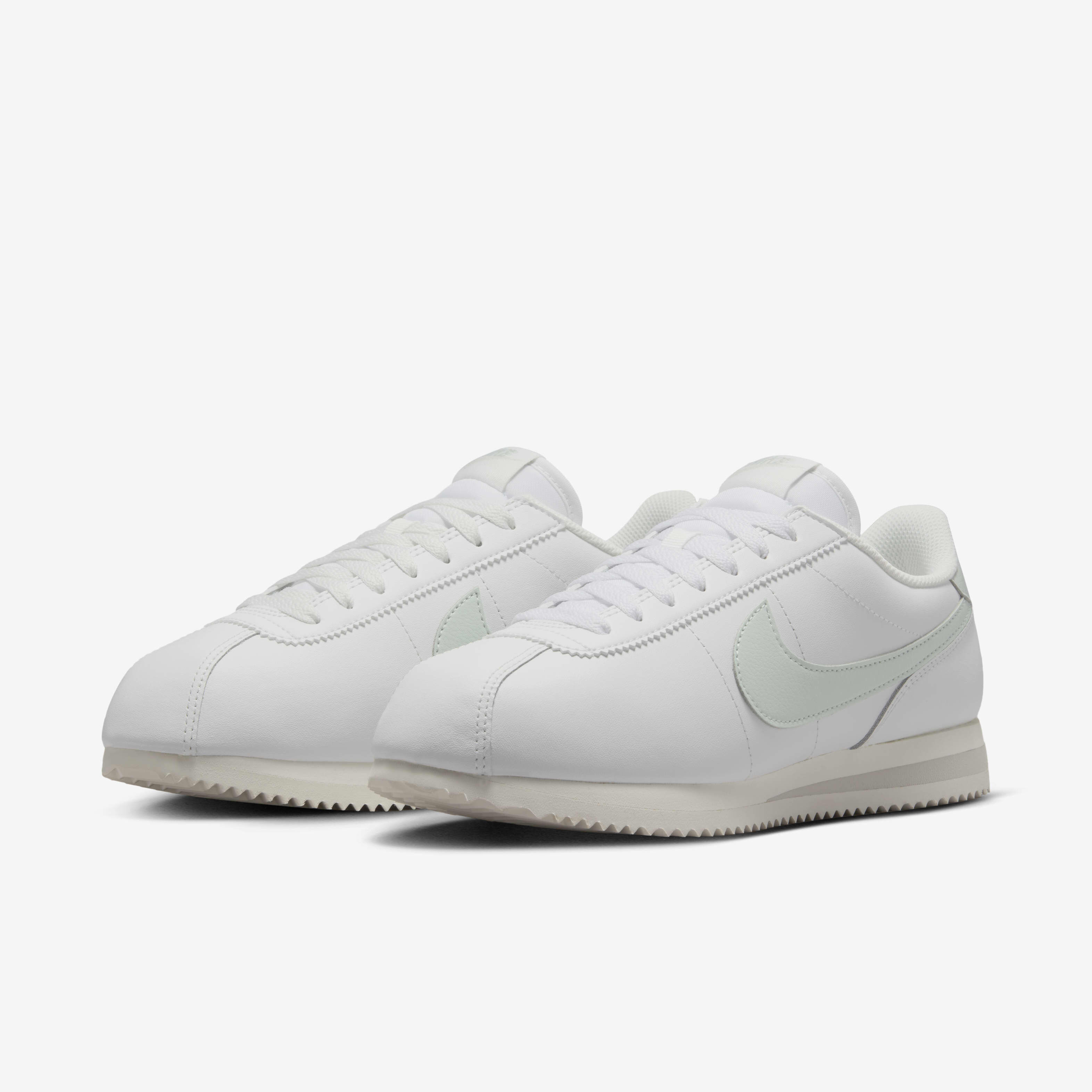 Nike Cortez Leather image number 4
