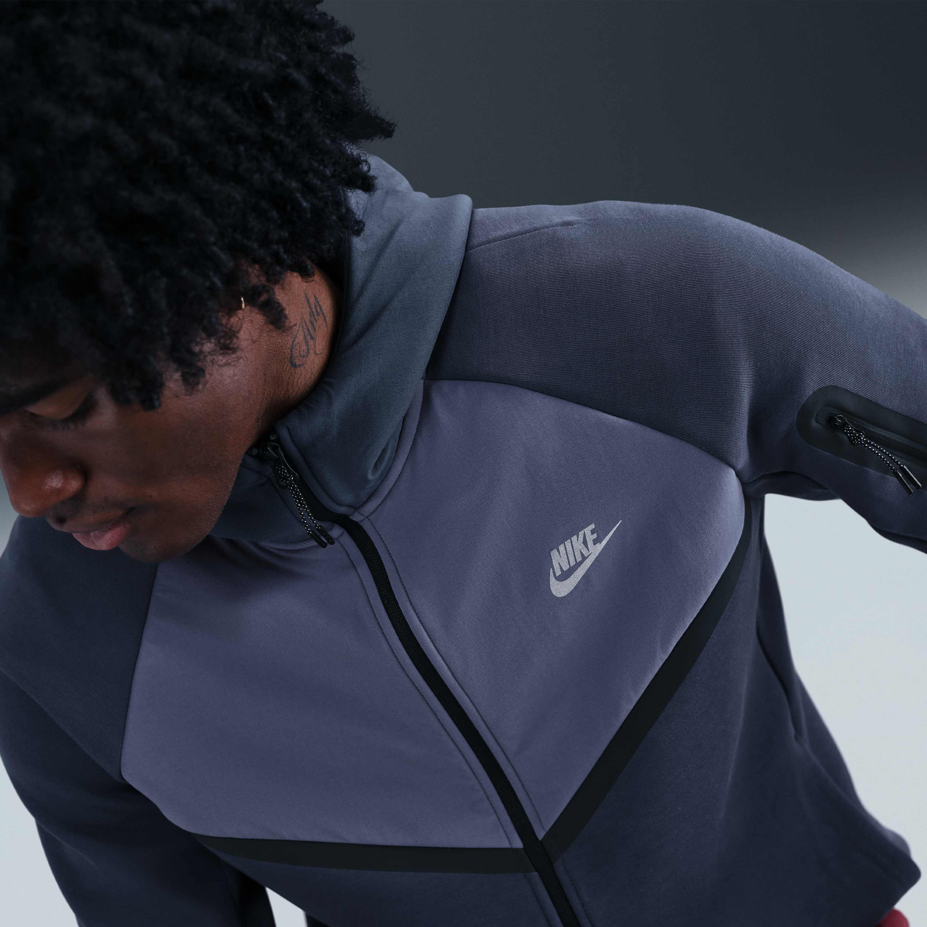 Nike Tech image number 2