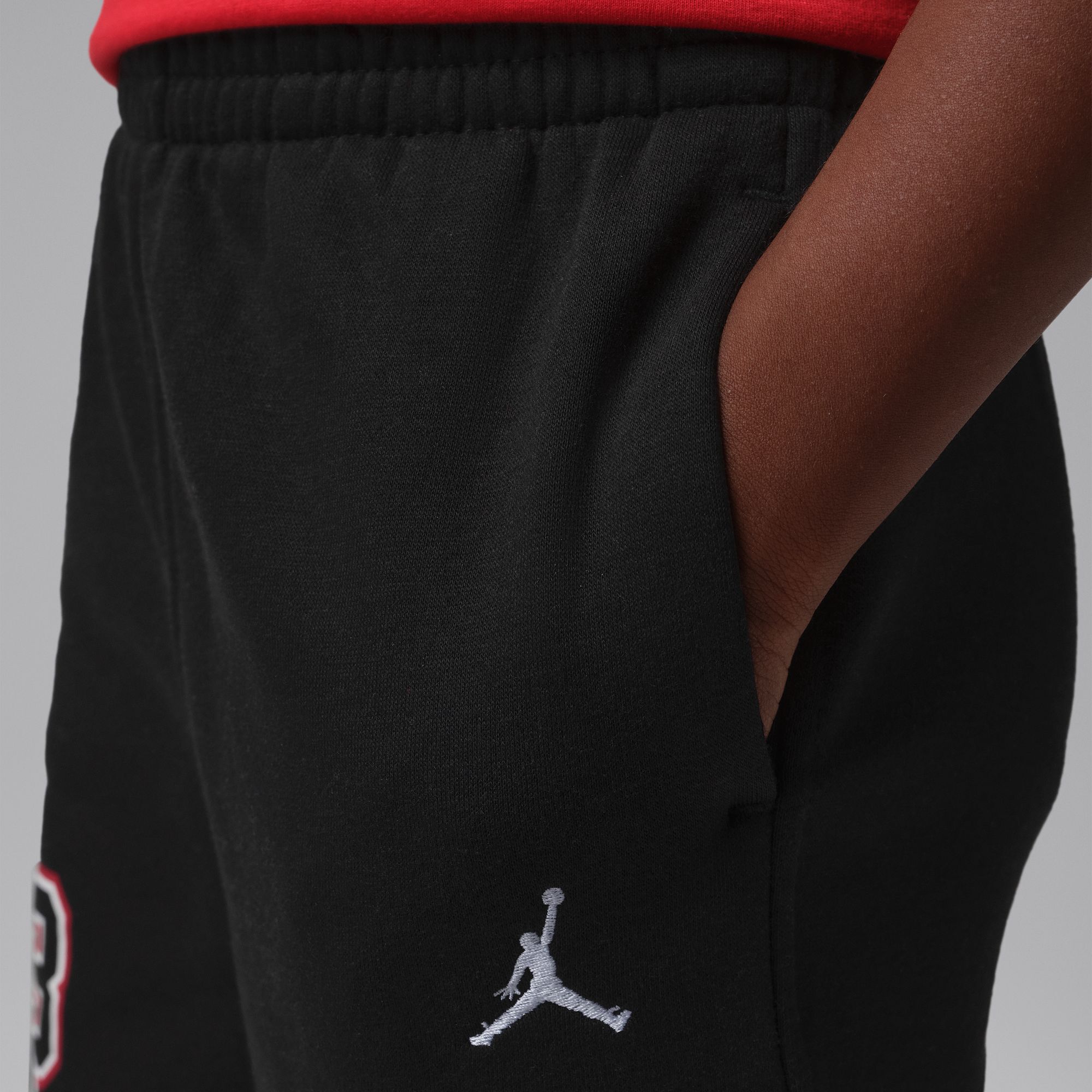 Jordan image number 3