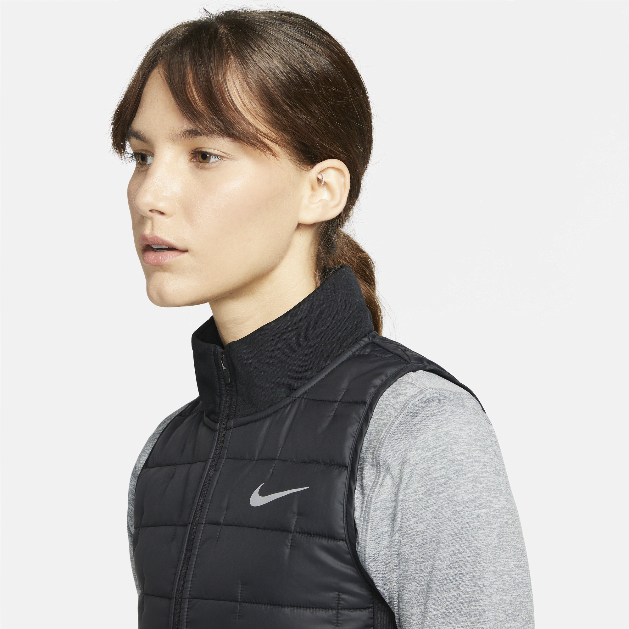 Nike women's essential running vest sale
