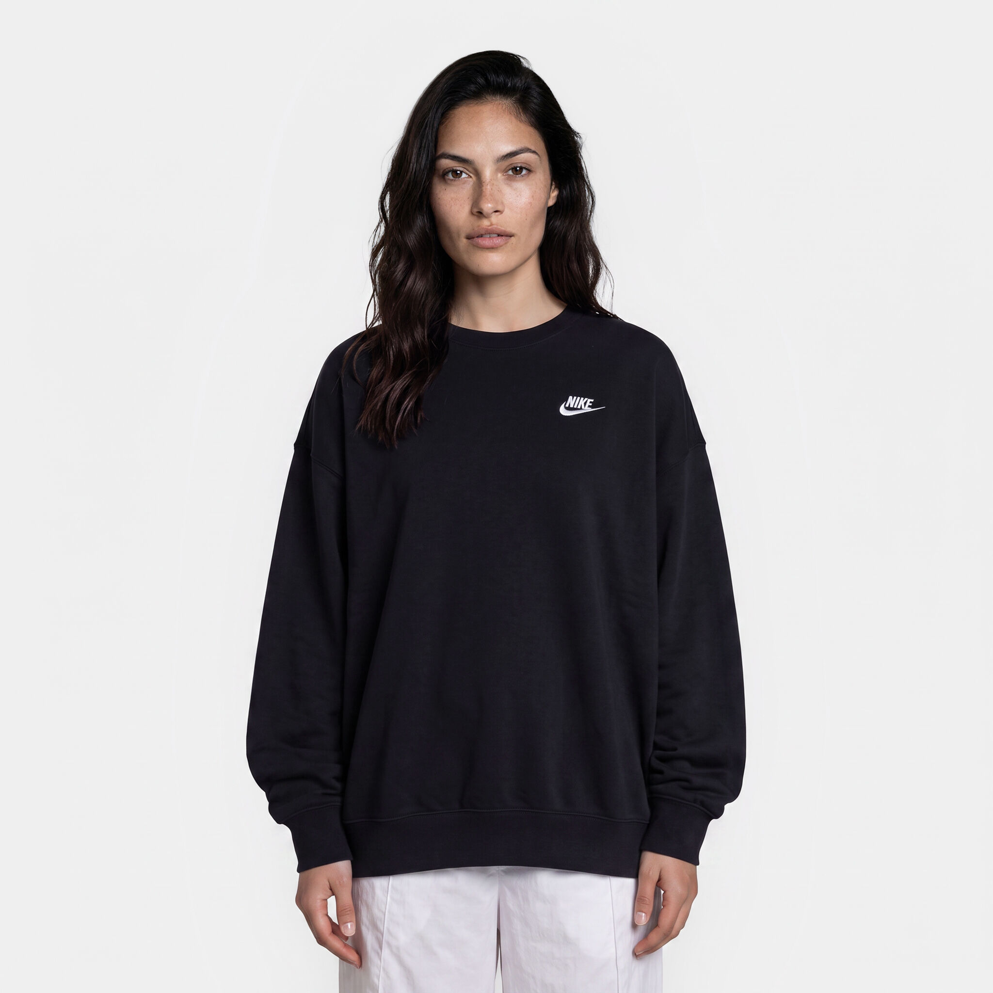 Nike Club - Truck image number 3