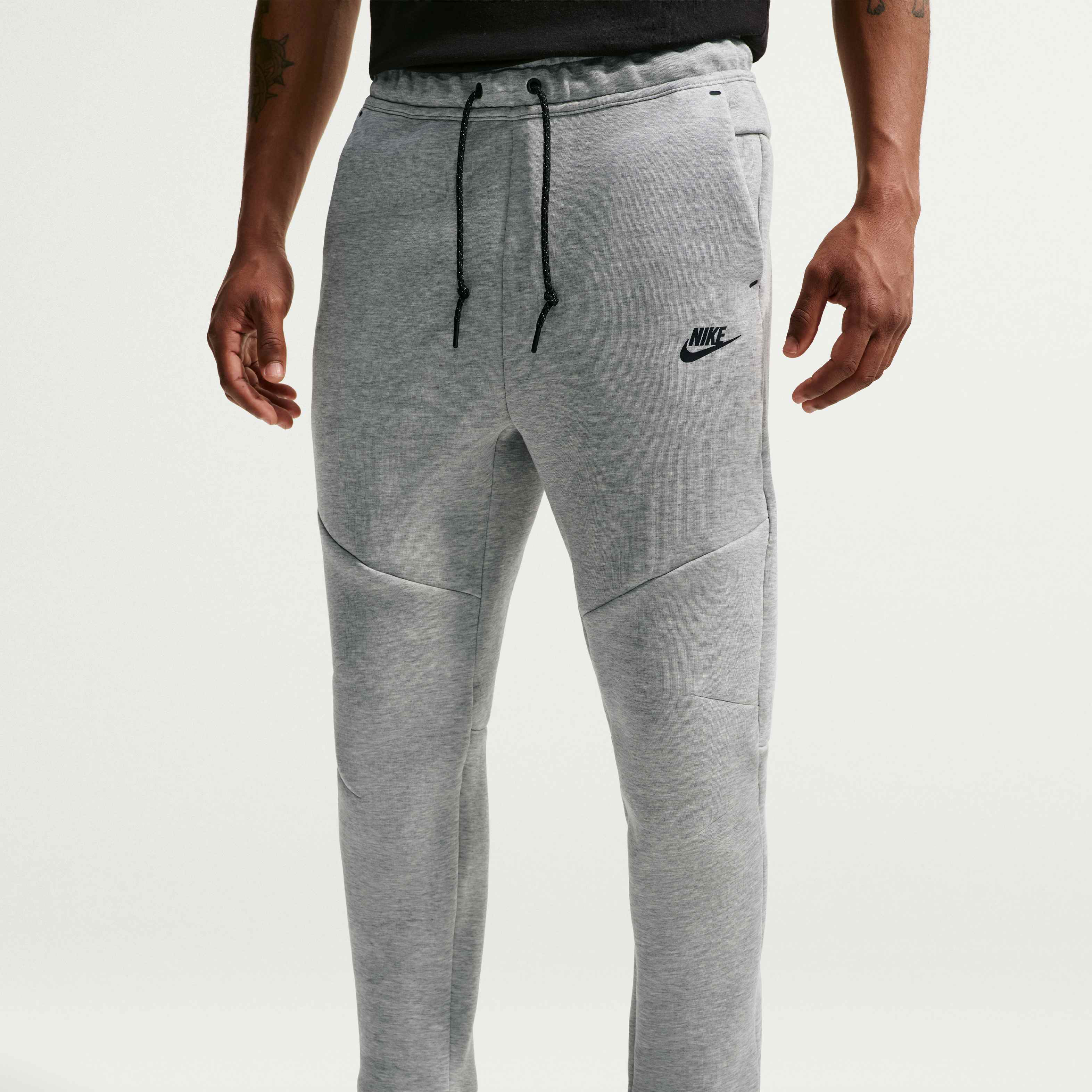 Nike Tech image number 1