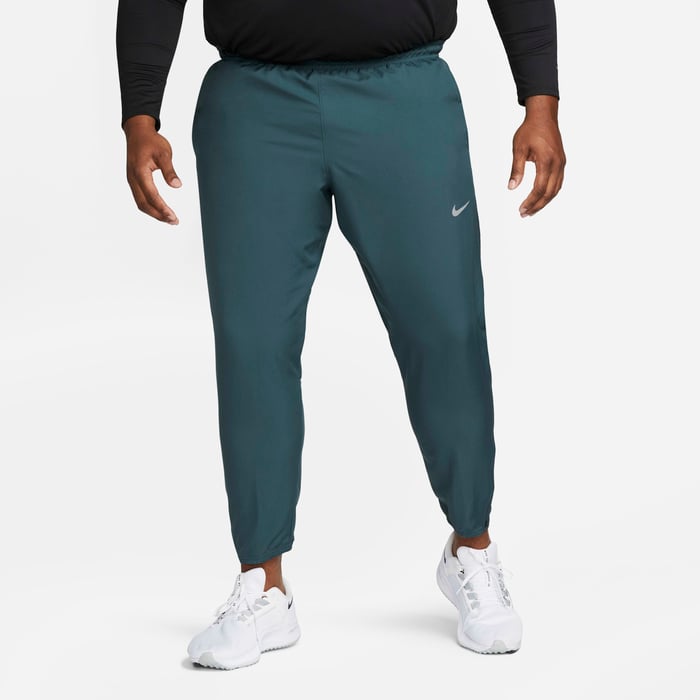 Nike Dri-FIT Challenger image number 8 Nike Dri-FIT Challenger image number 8