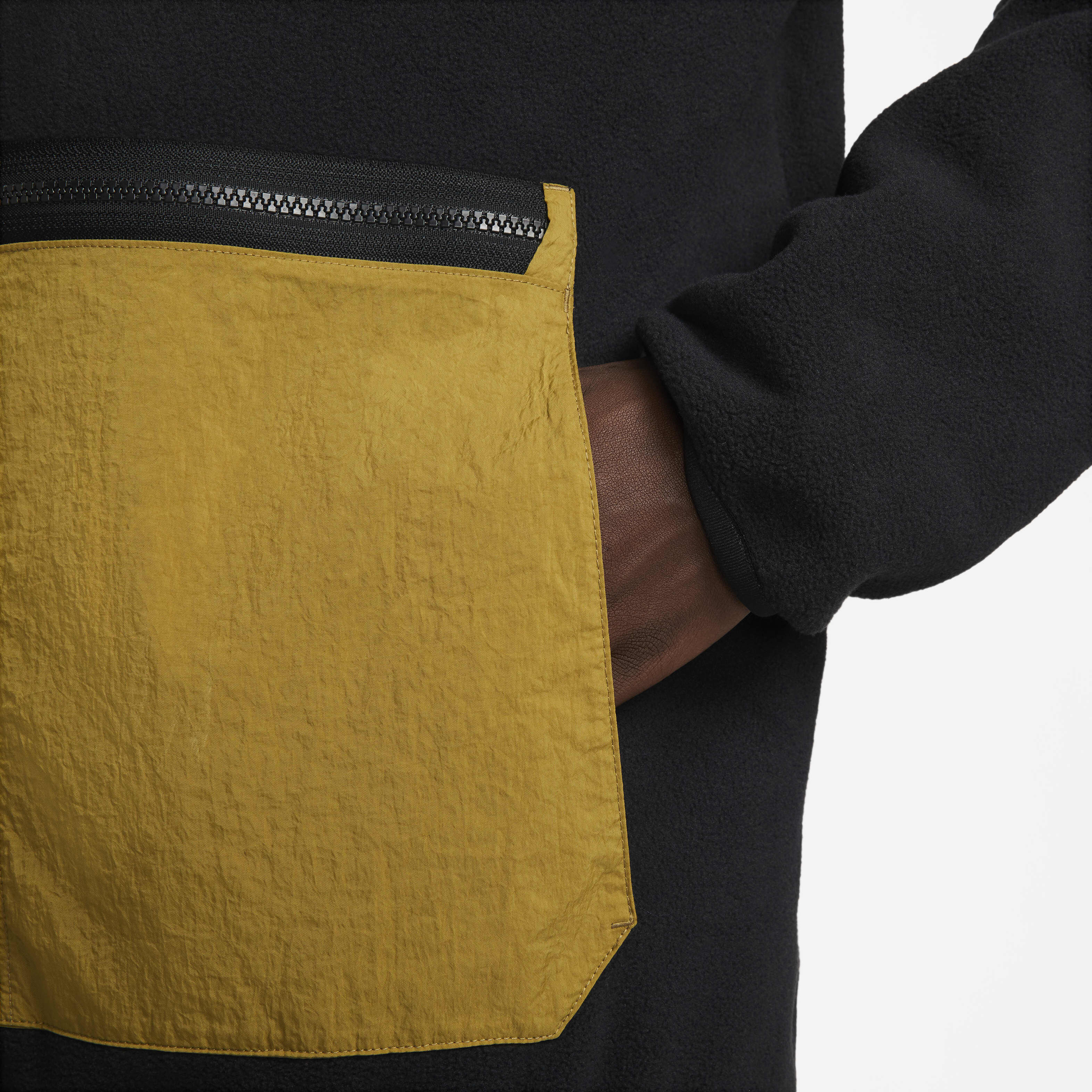 نايكي سبورتسوير image number 4