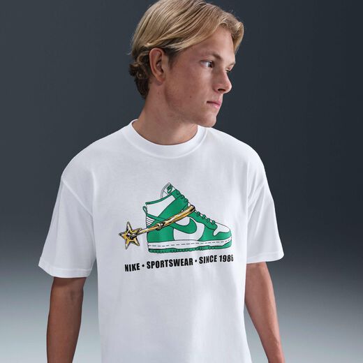 نايكي سبورتسوير دانك