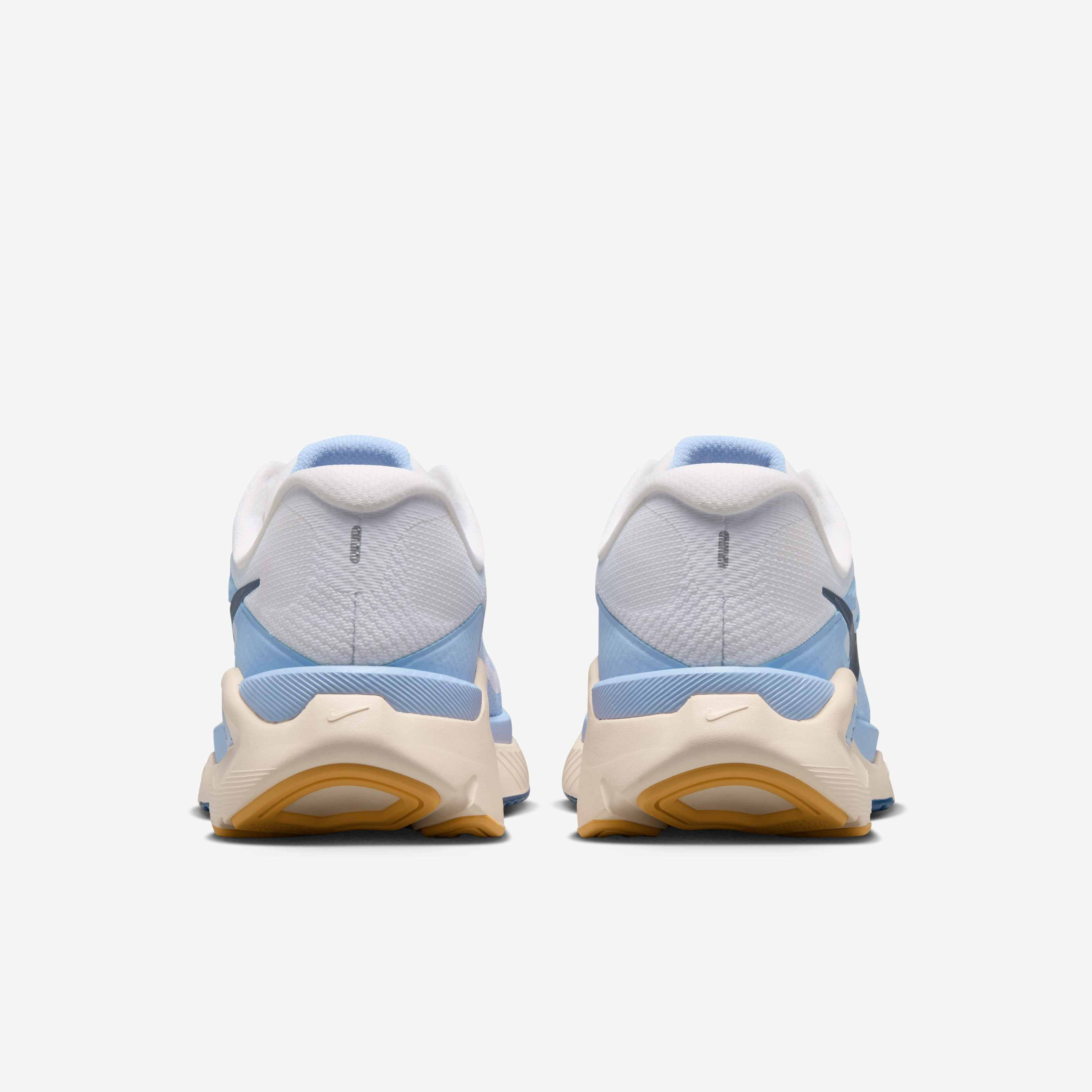 Nike Structure Plus image number 5