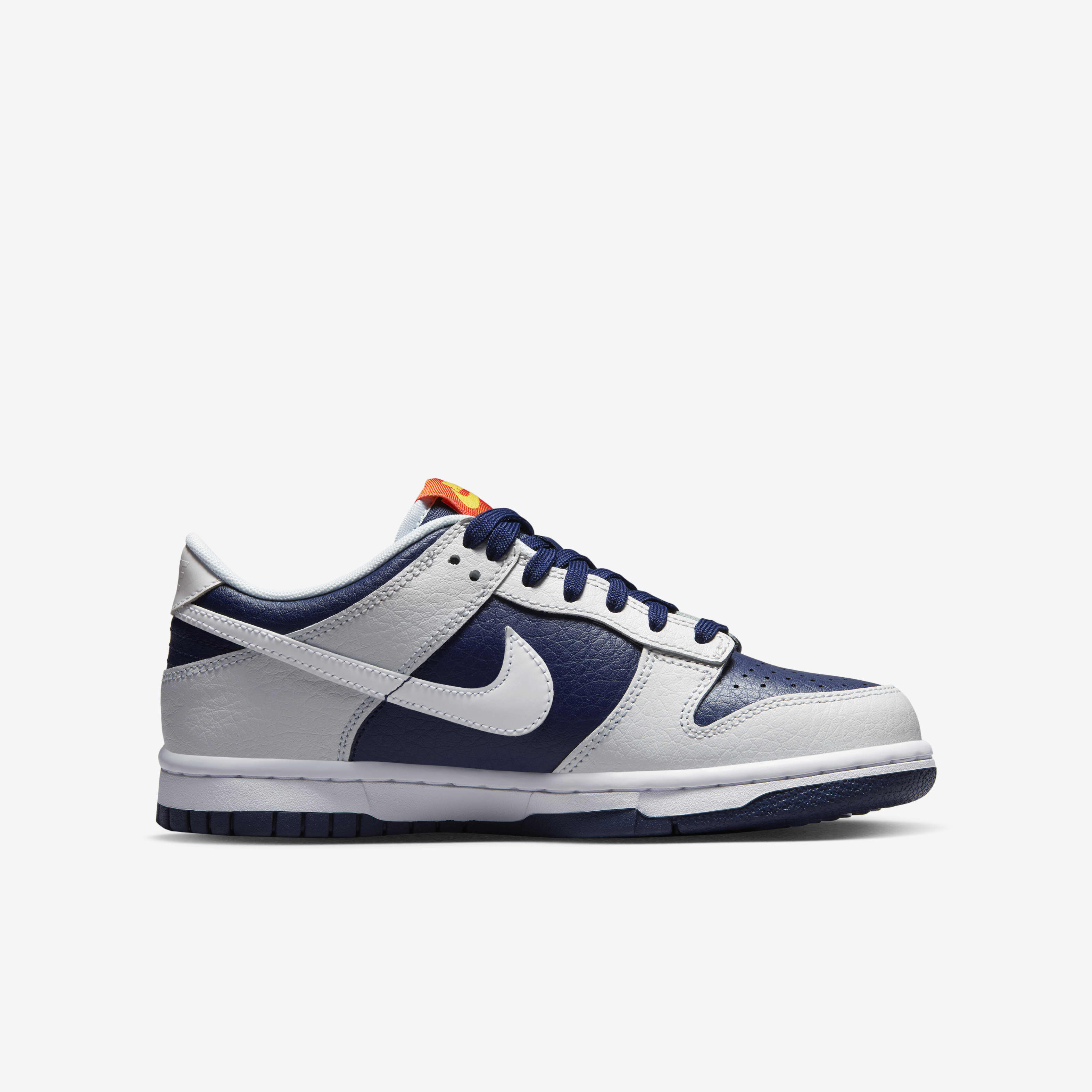 Nike Dunk Low image number 2