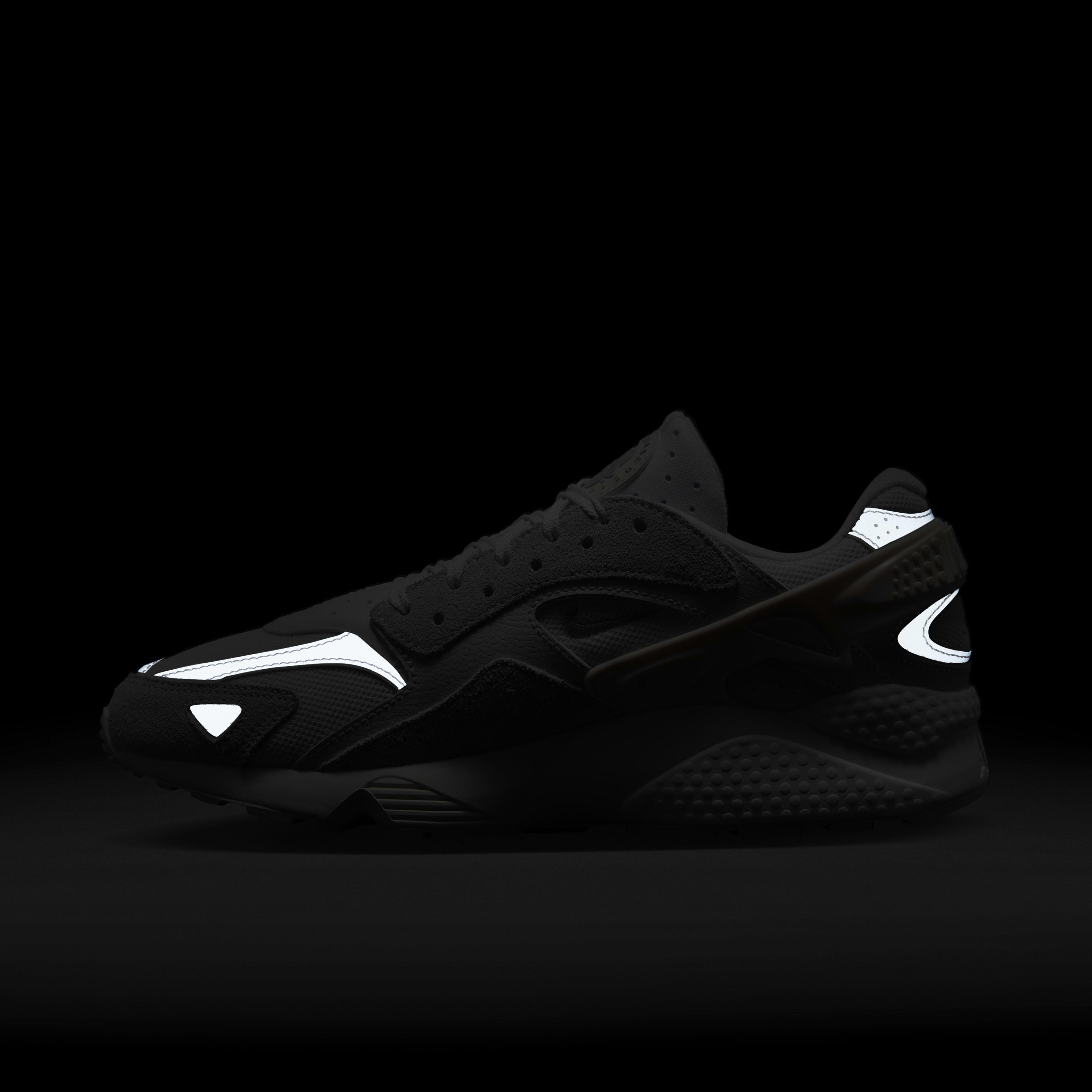 Buy Nike Air Huarache Runner Men s Shoes Nike Saudi Official
