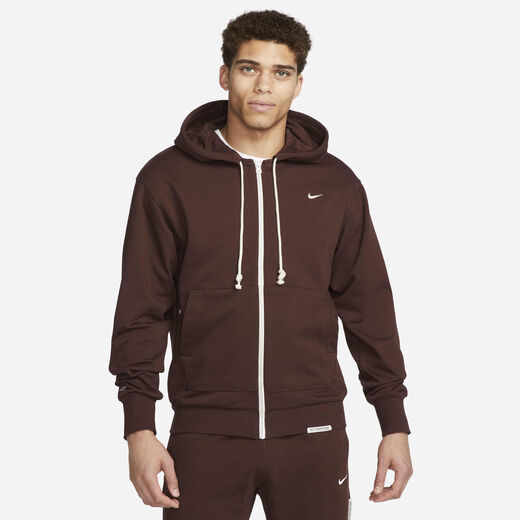 Nike Standard Issue Nike Standard Issue
