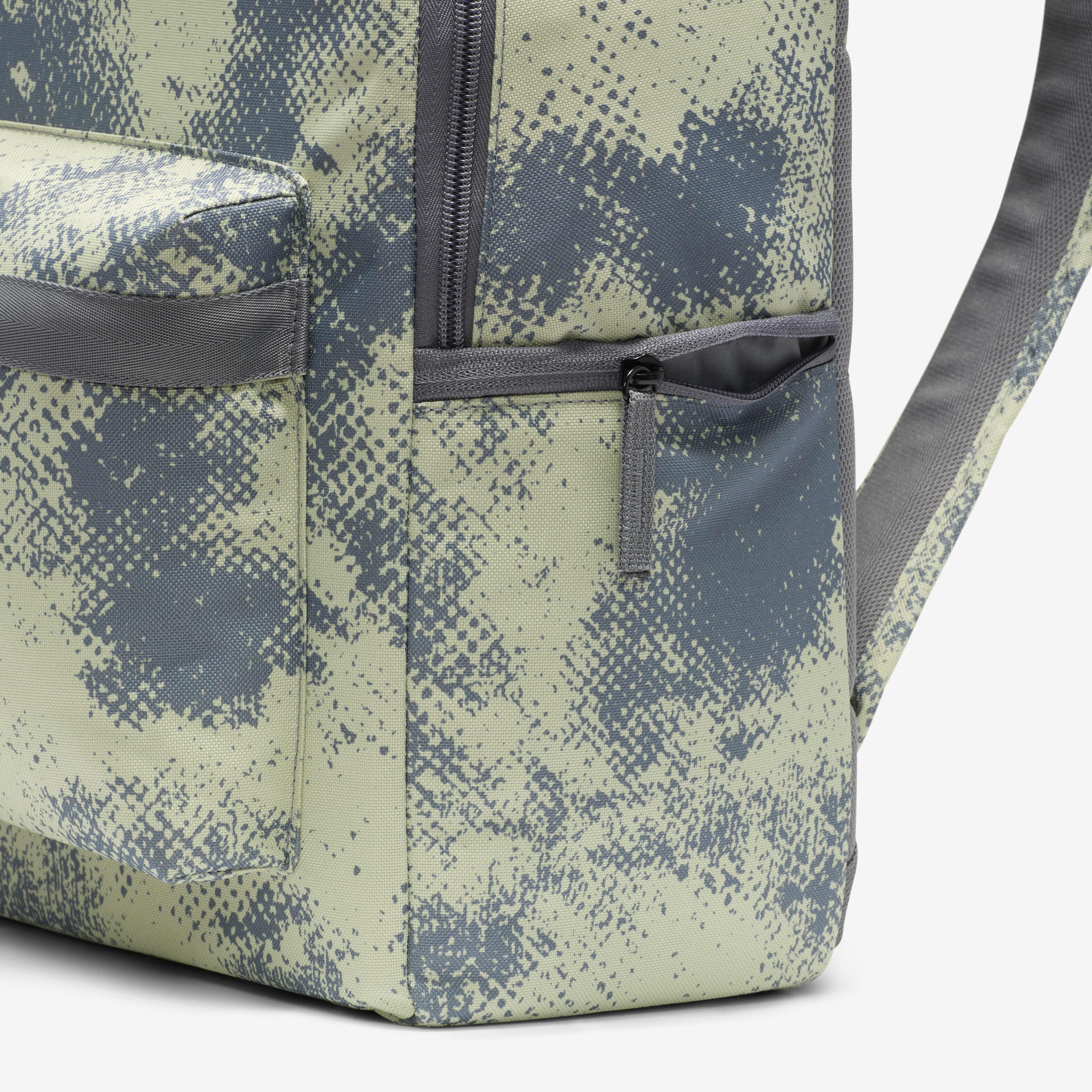 نايكي هيرتدج image number 7