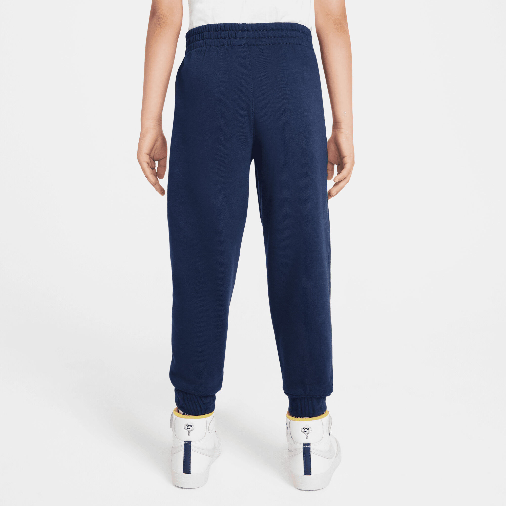 Nike Sportswear Club image number 1