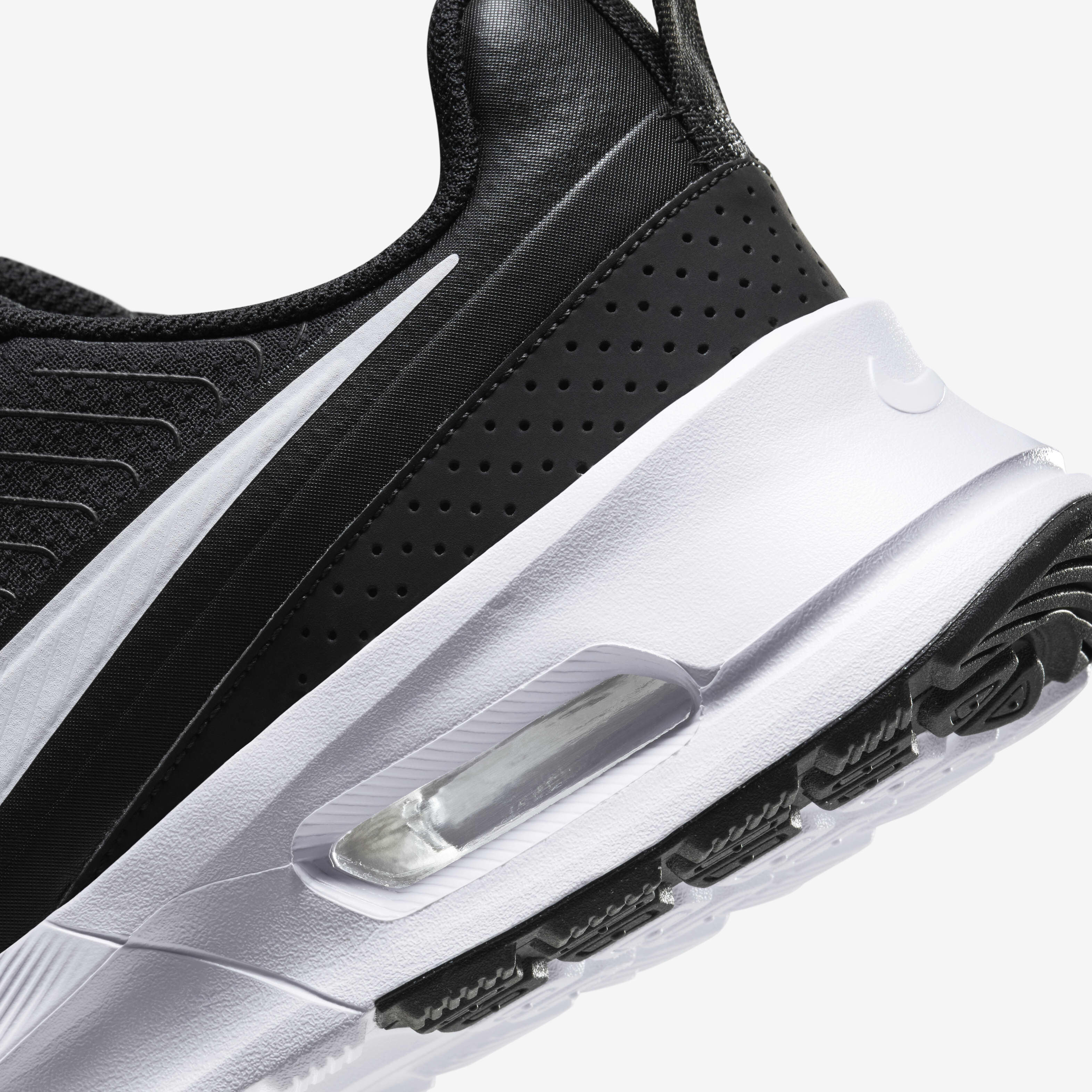Buy Nike Air Max Nuaxis Men s Shoes Nike Saudi Official