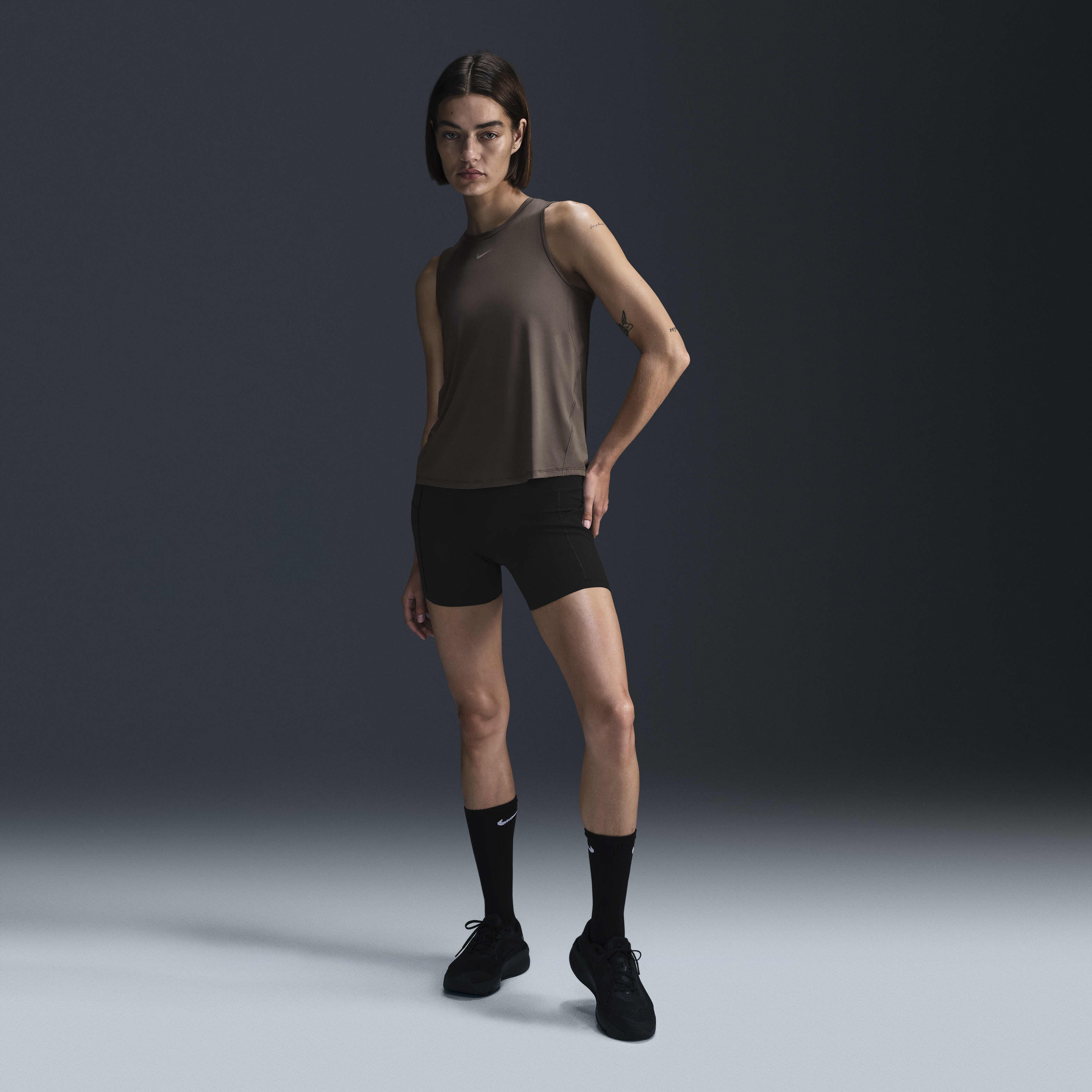 نايكي ون كلاسيك image number 3