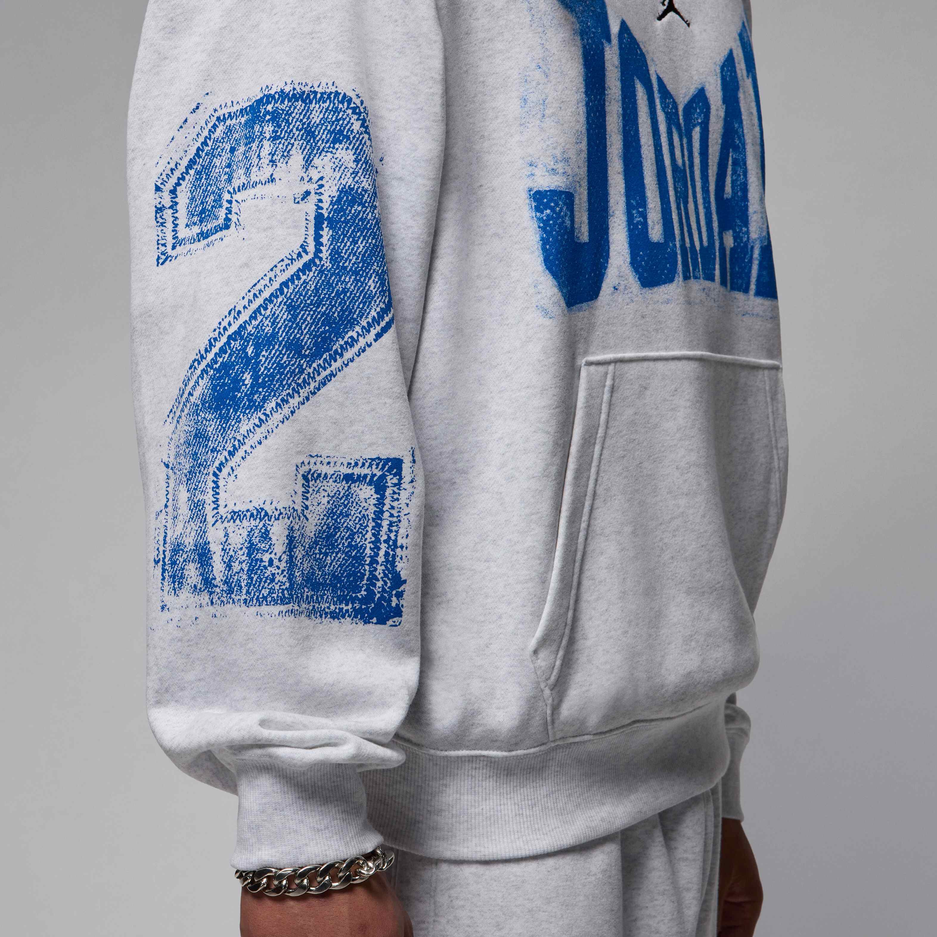 Jordan Brooklyn image number 6