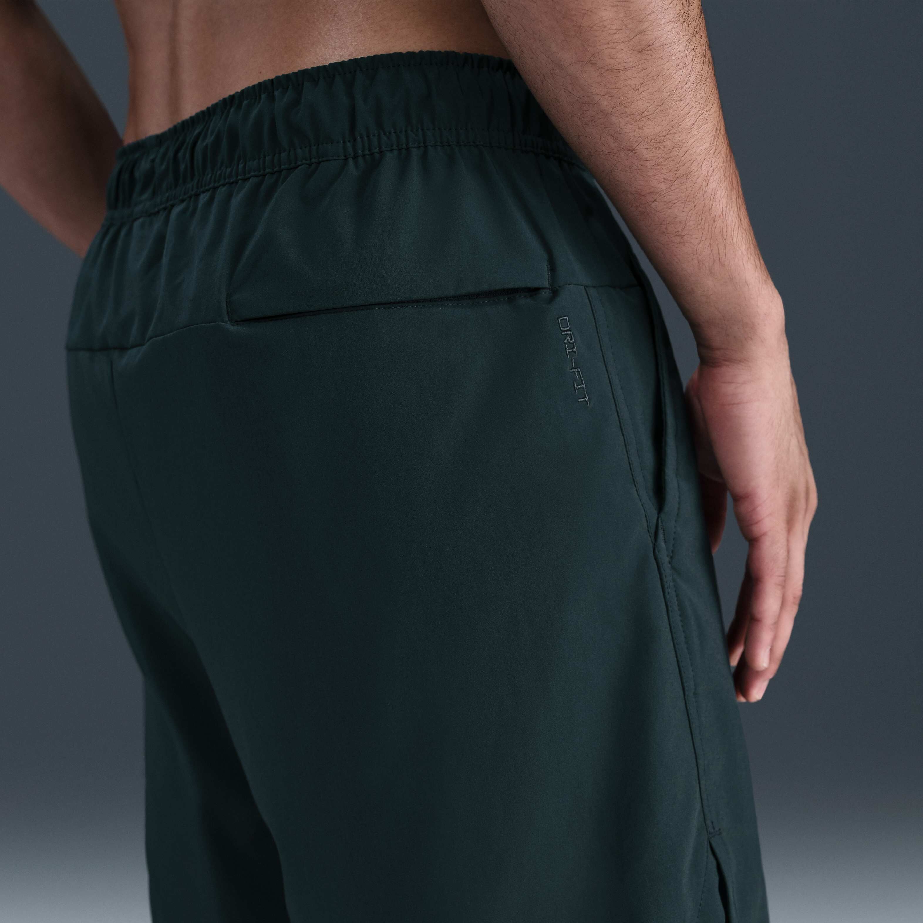 نايكي انليميتد image number 2