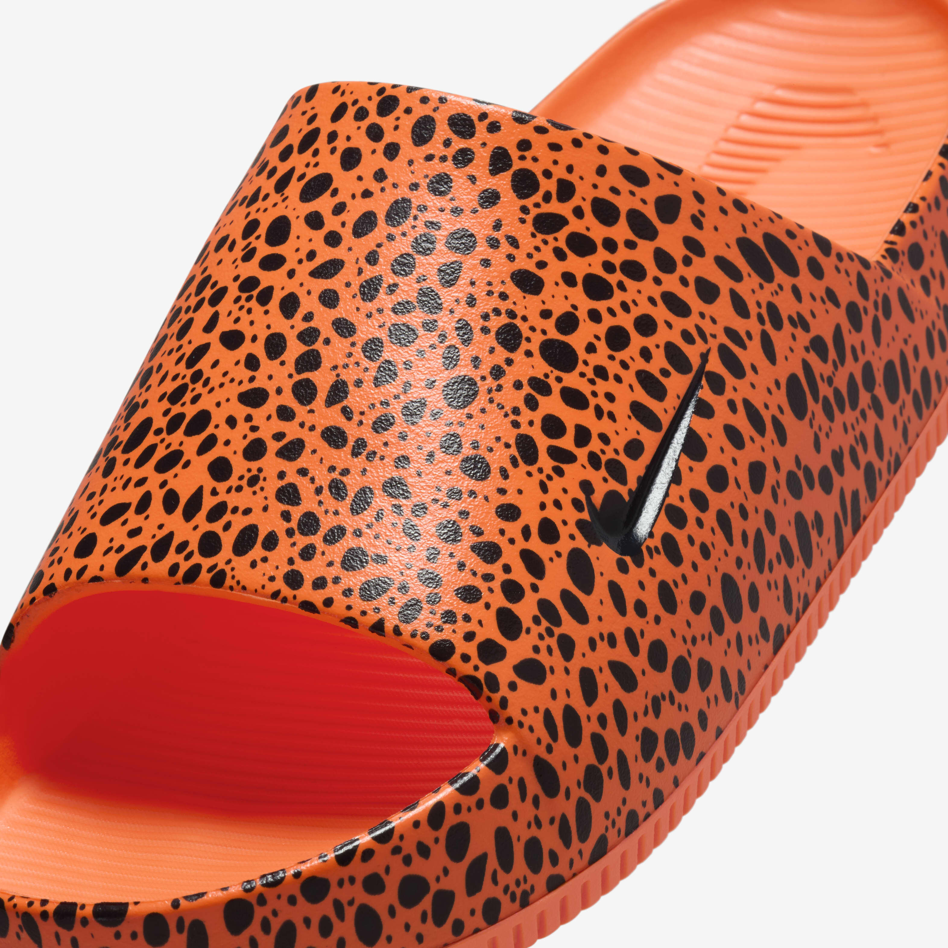 Buy Nike Calm Electric Men s Slides Total Orange Total Orange Dark Obsidian Nike Saudi Official