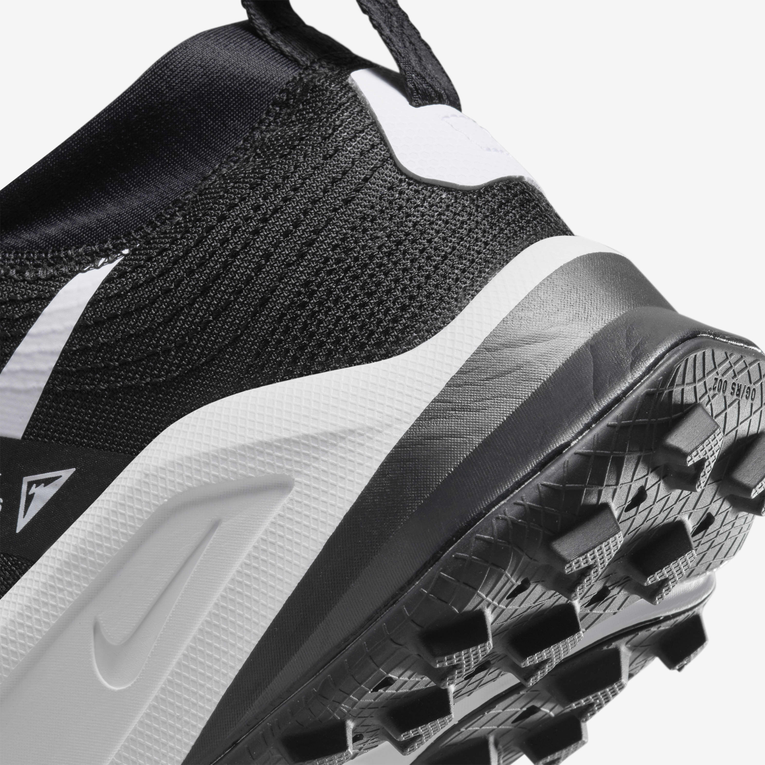 Buy Nike Zegama Women's Trail-Running Shoes - Black/White