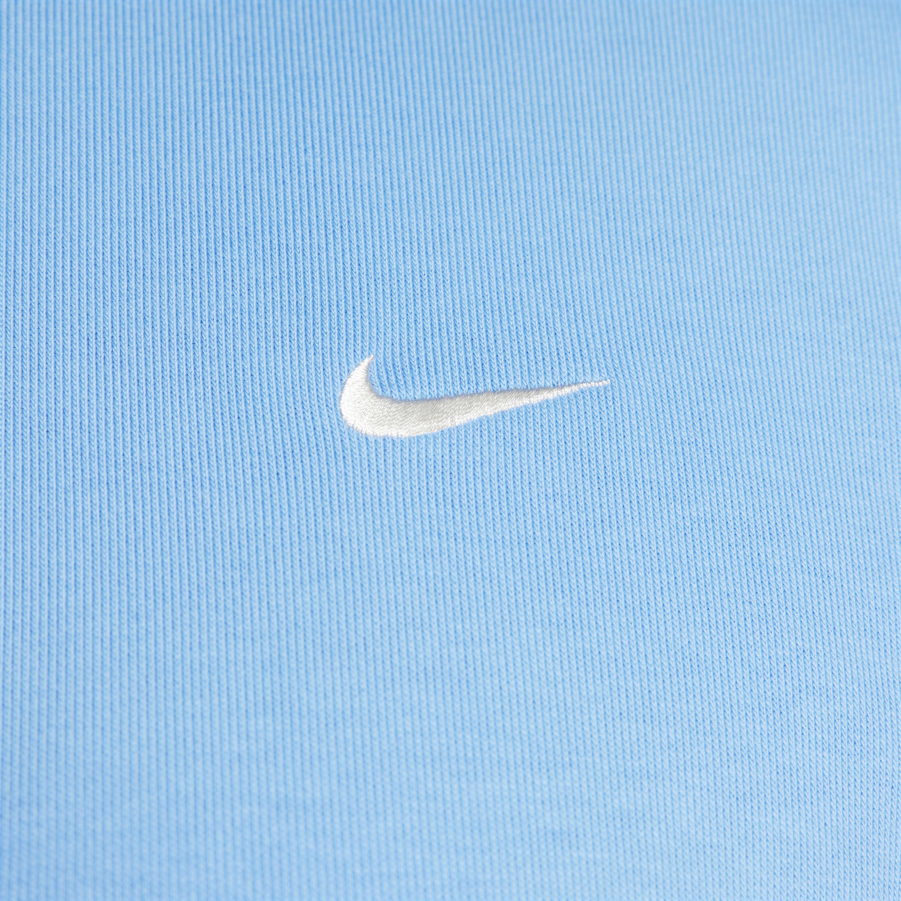 Nike Standard Issue image number 15