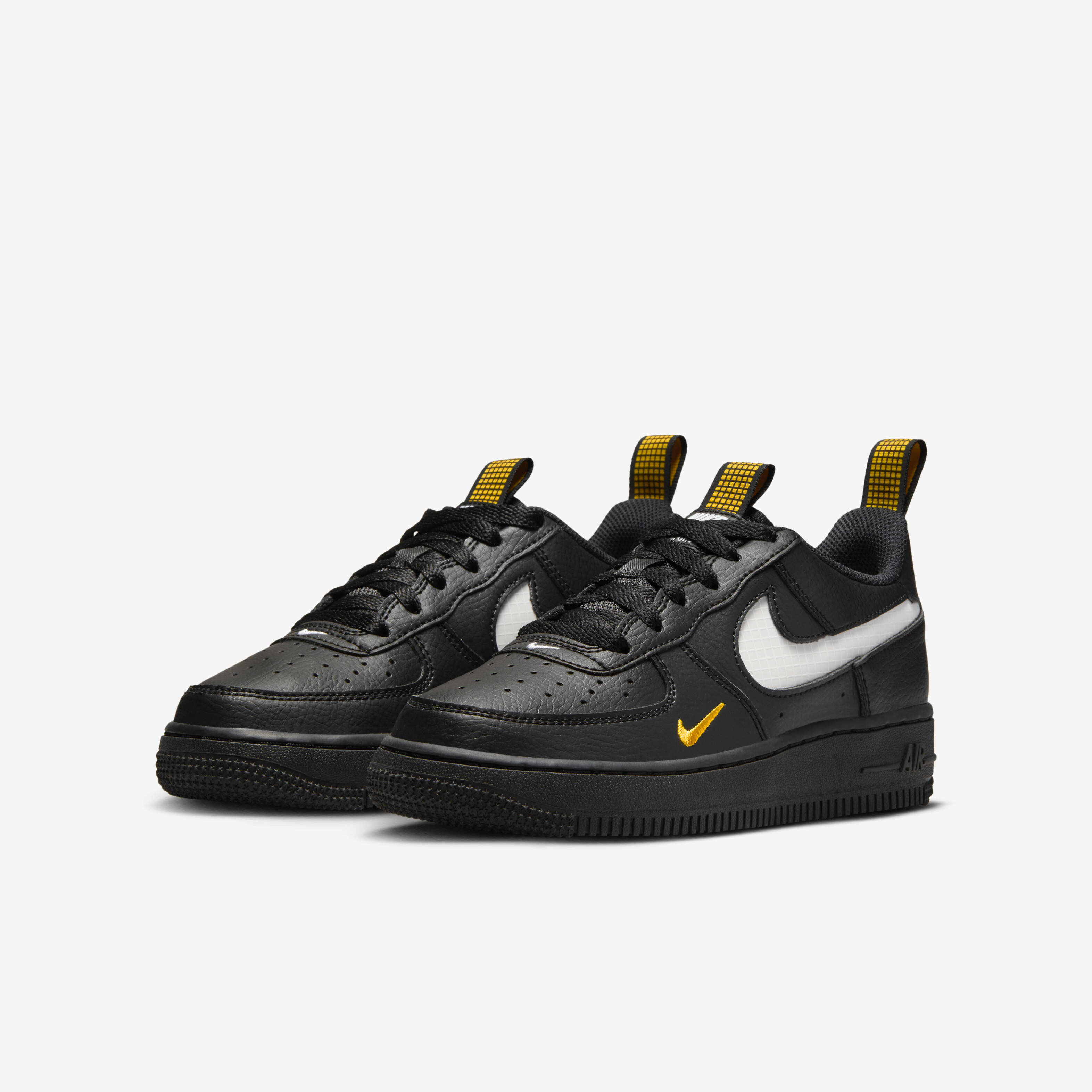 Nike r.t. air force 1 black collection 2025
