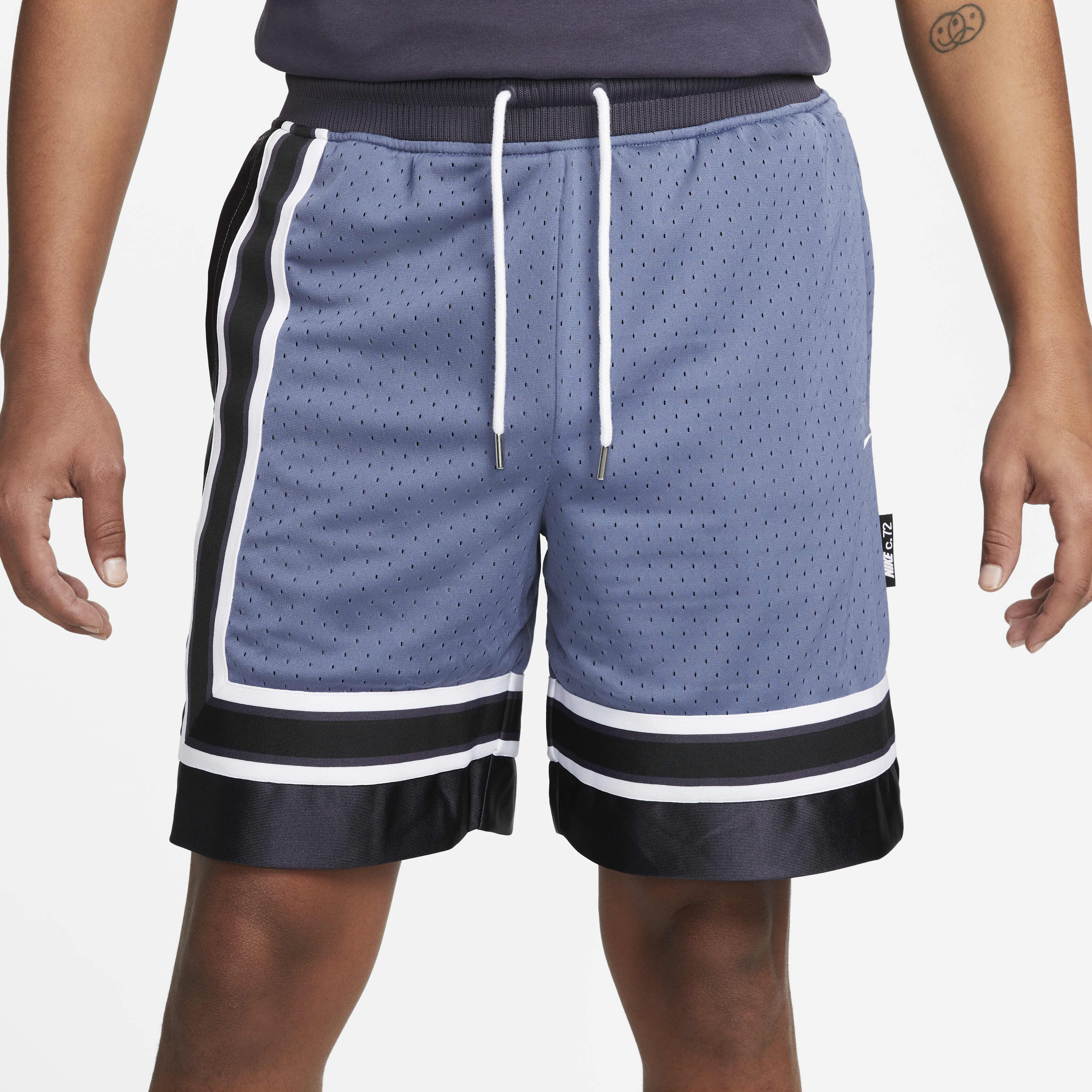 Nike Circa image number 1