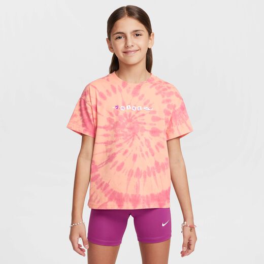 نايكي سبورتسوير