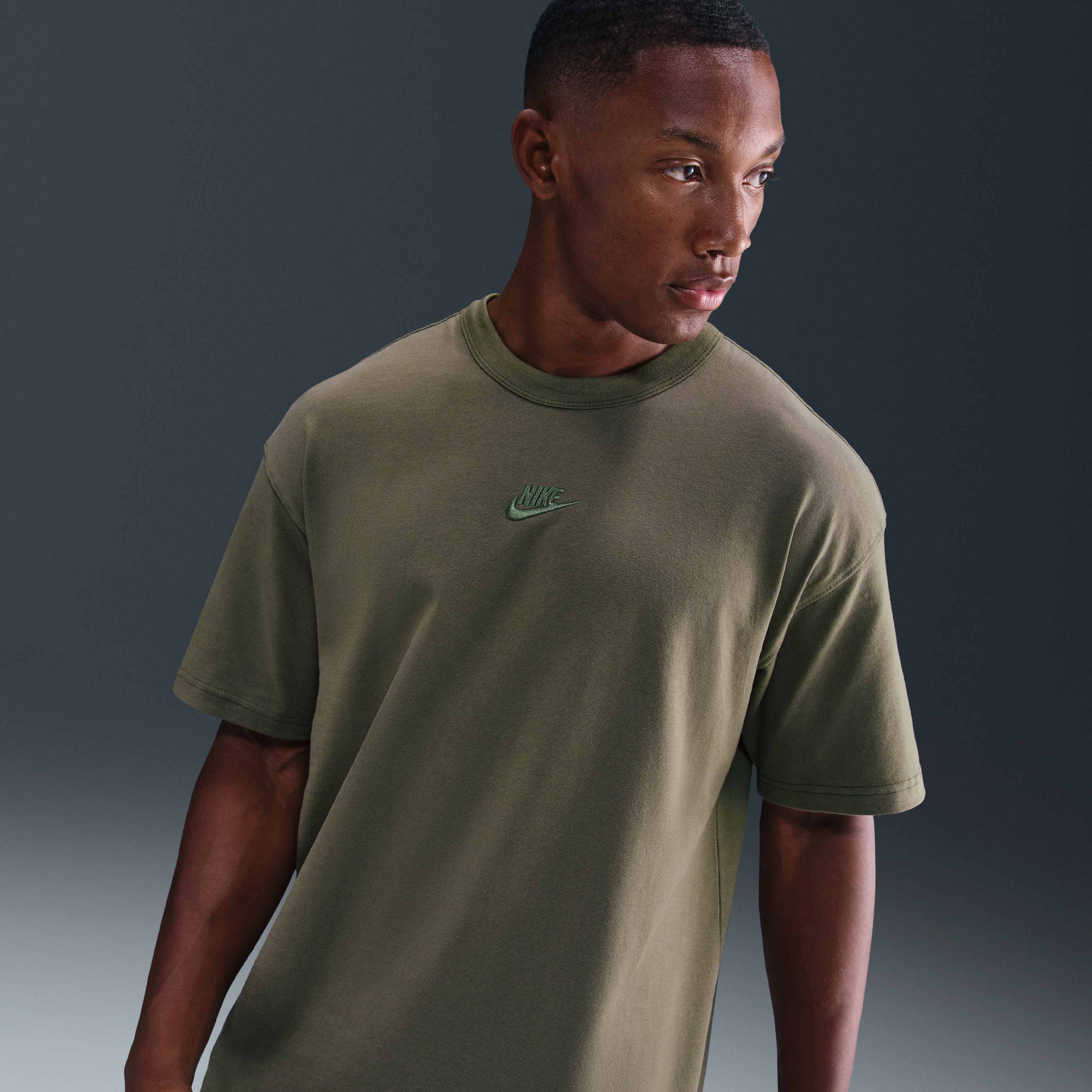 Nike Sportswear Premium Essentials image number 0
