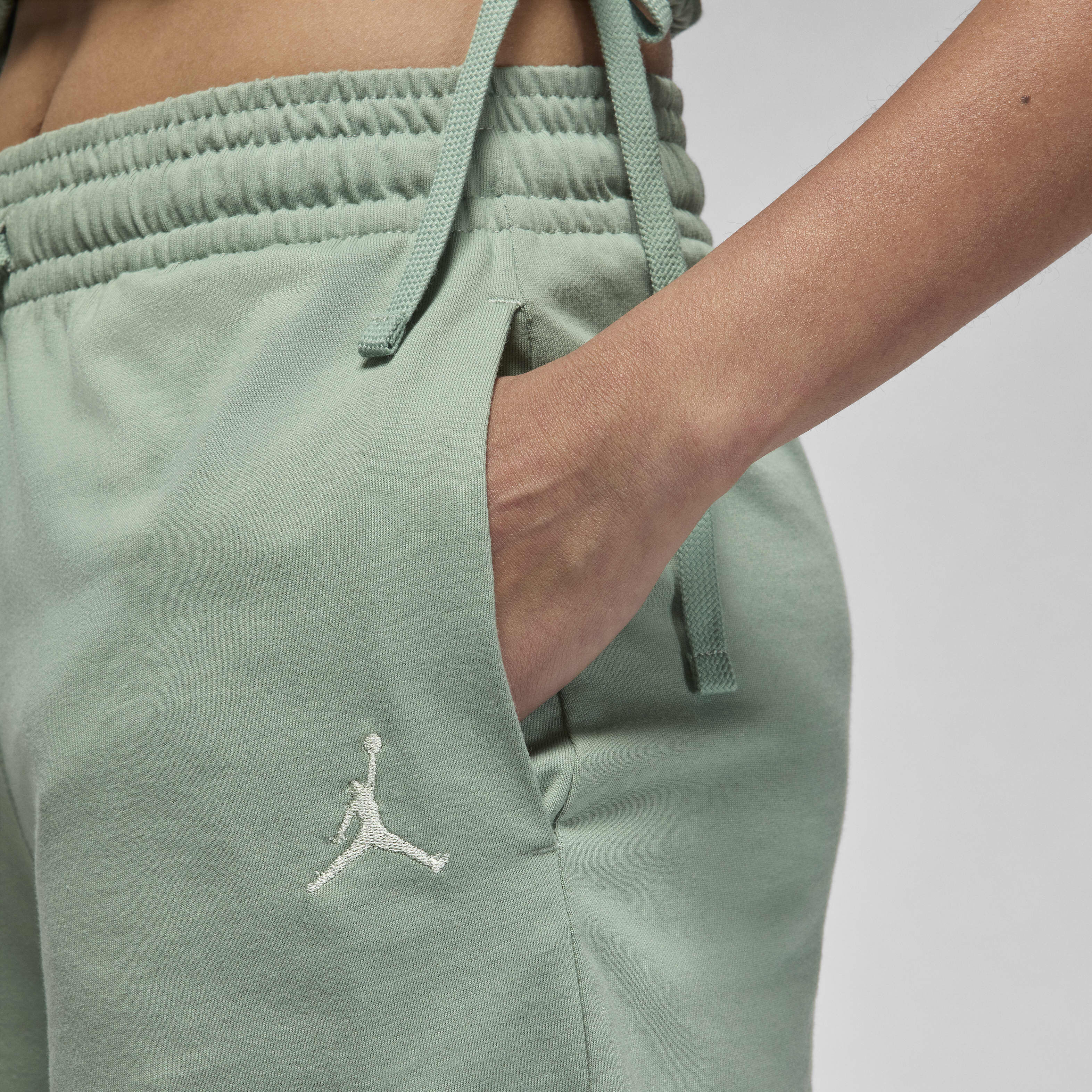 Jordan image number 3