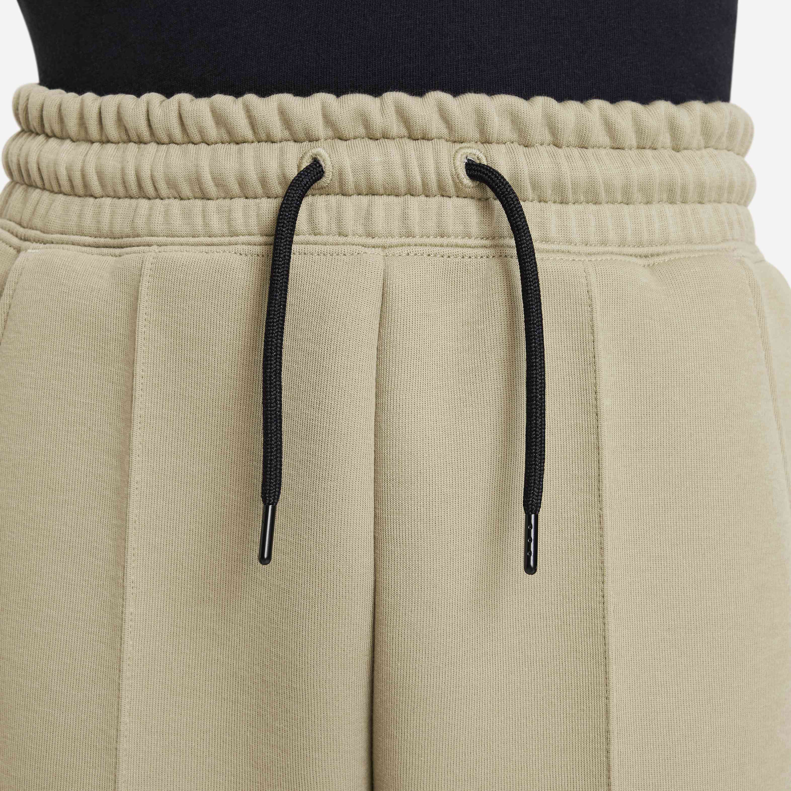 نايكي سبورتسوير تك فليس image number 2