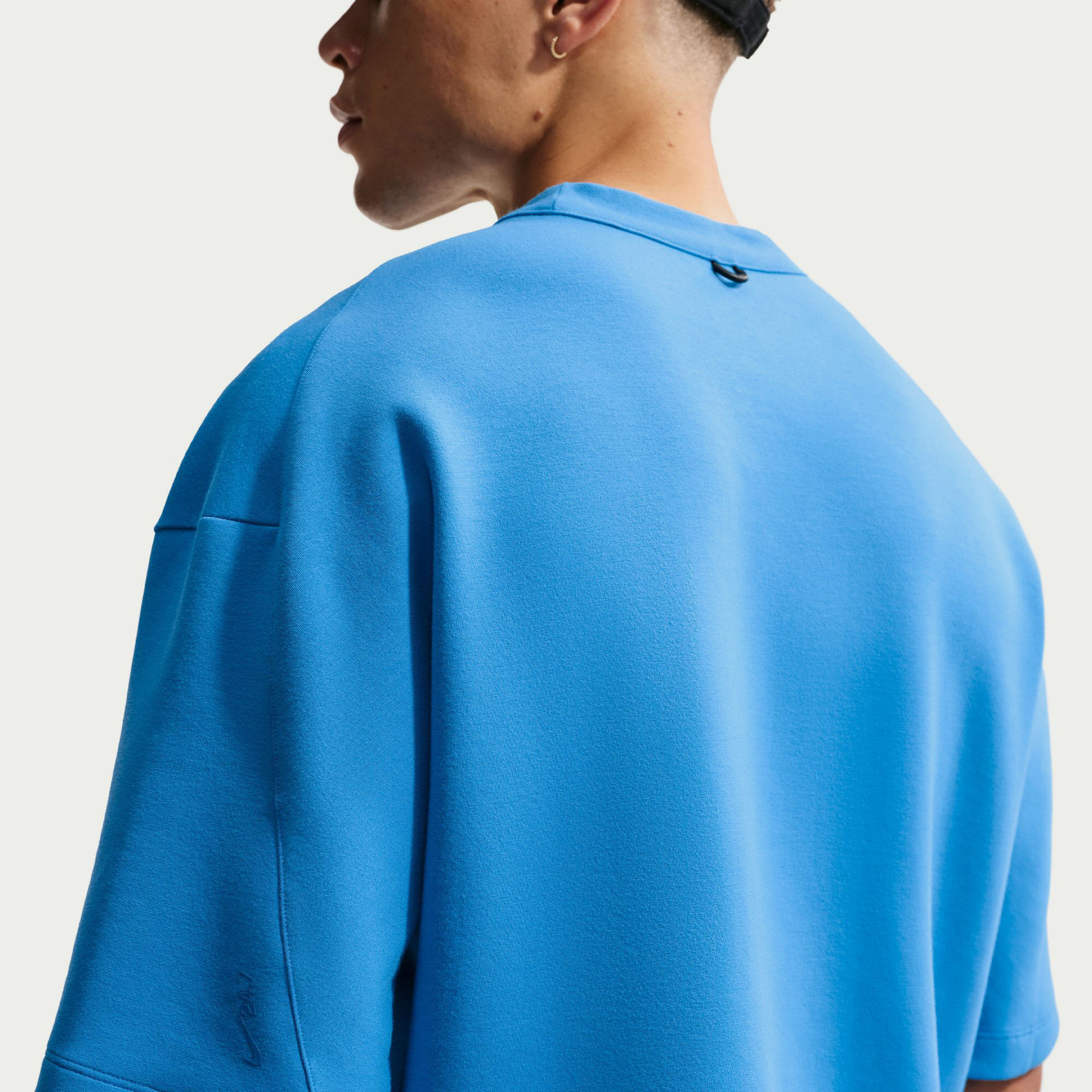 نايكي 24.7 امبوسبلي سوفت image number 4