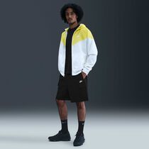 Nike Sportswear Club