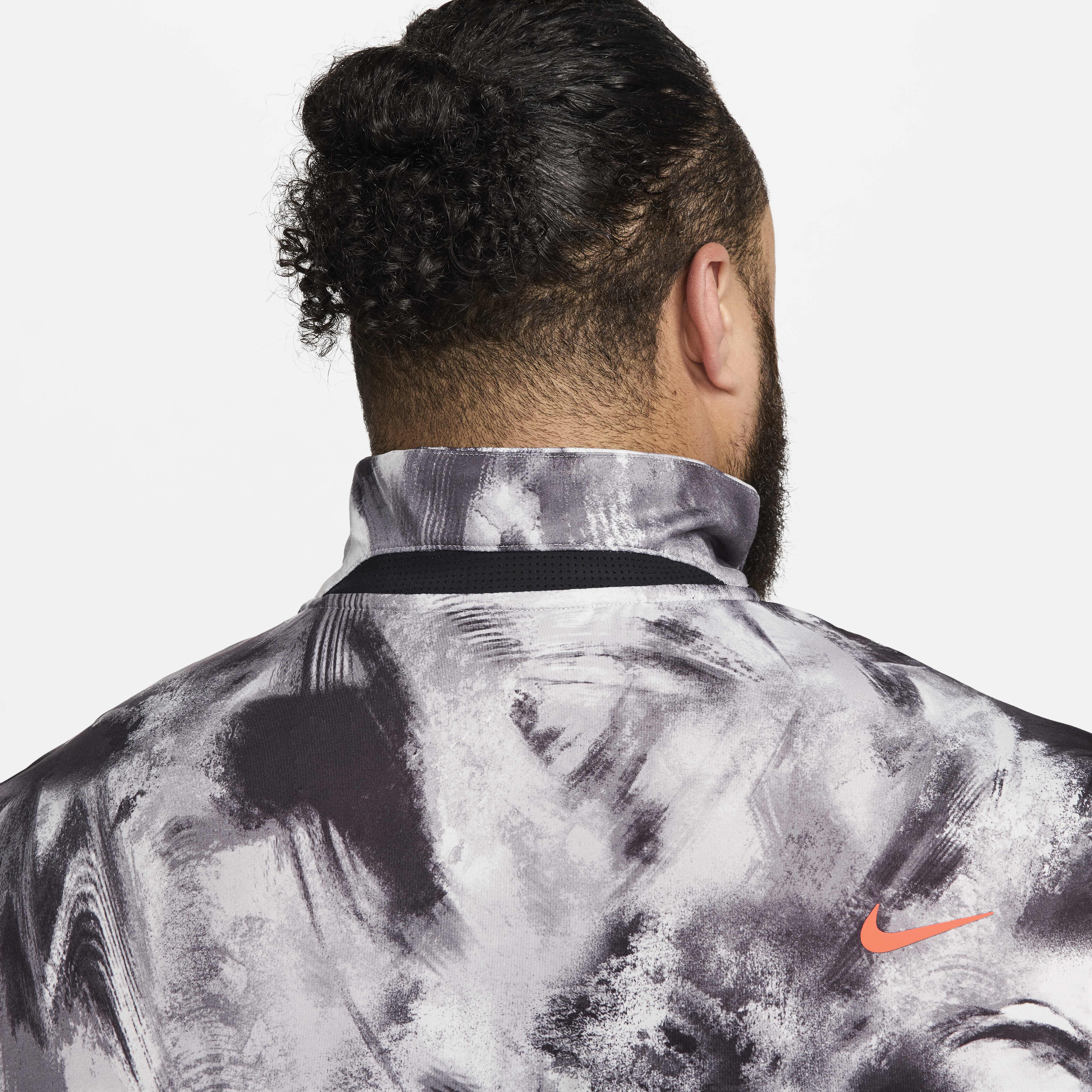 نايكي تور image number 9