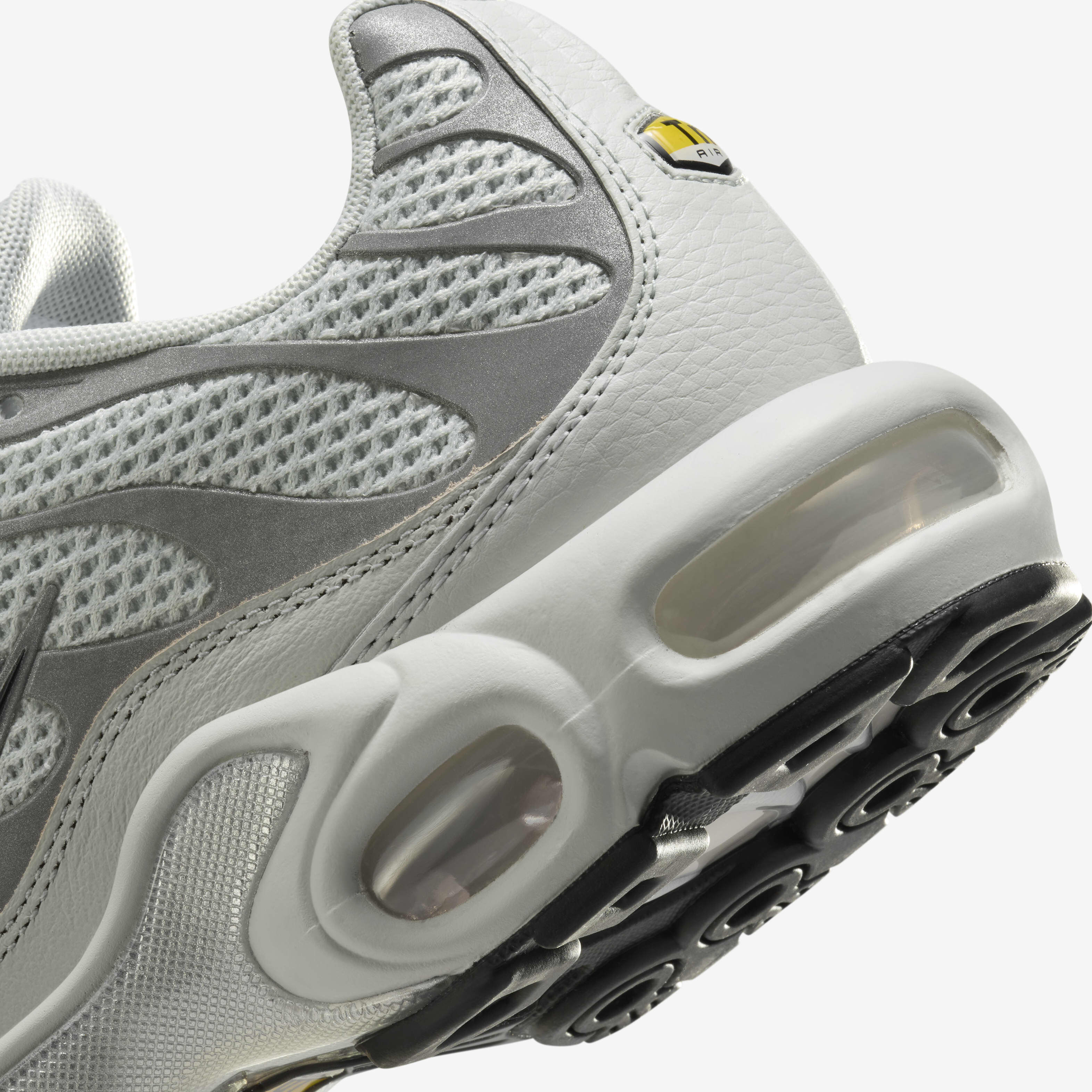 Nike air max 220 best sale
