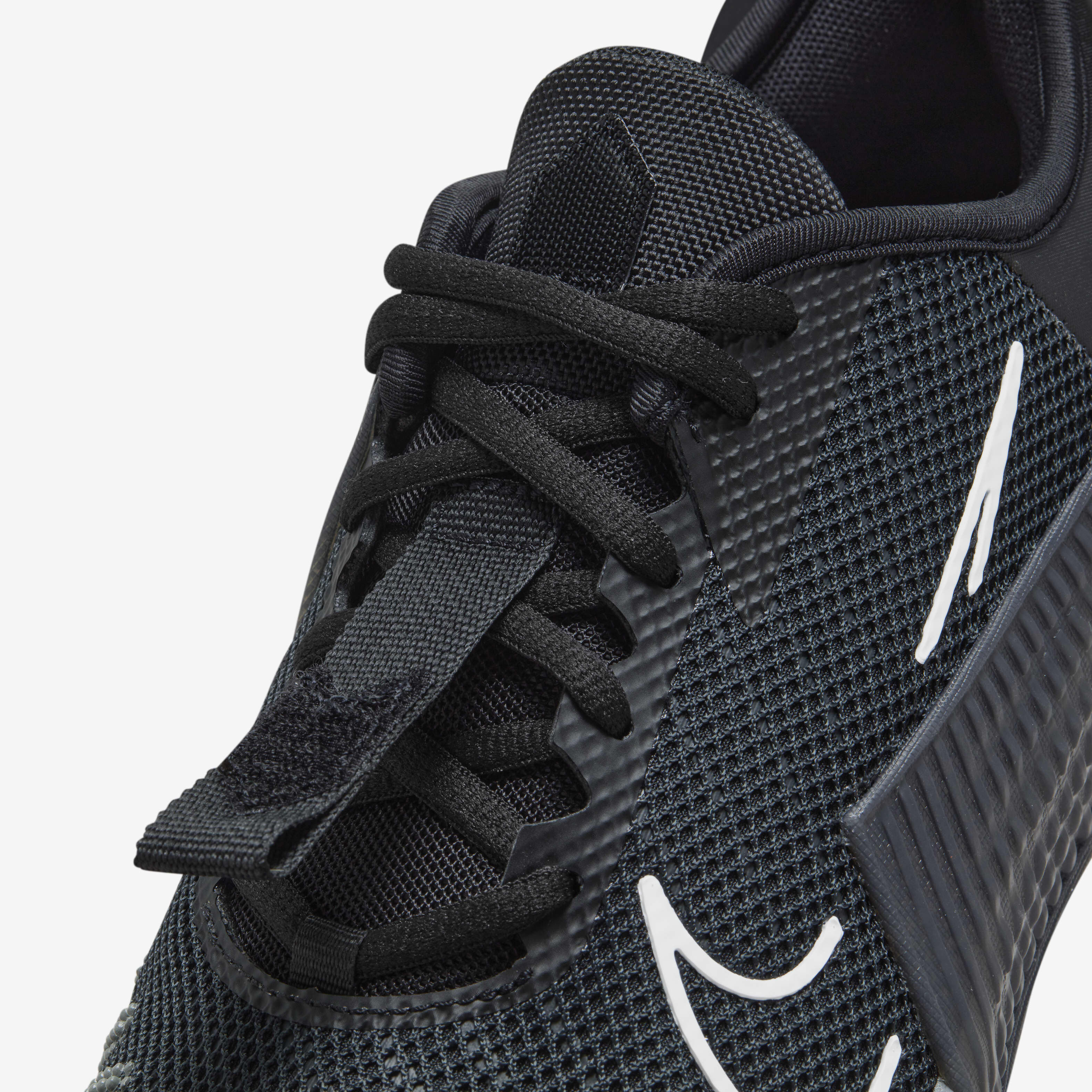 Buy Nike Metcon 9 EasyOn Men s Workout Shoes Black Anthracite Smoke Grey White Nike Saudi Official