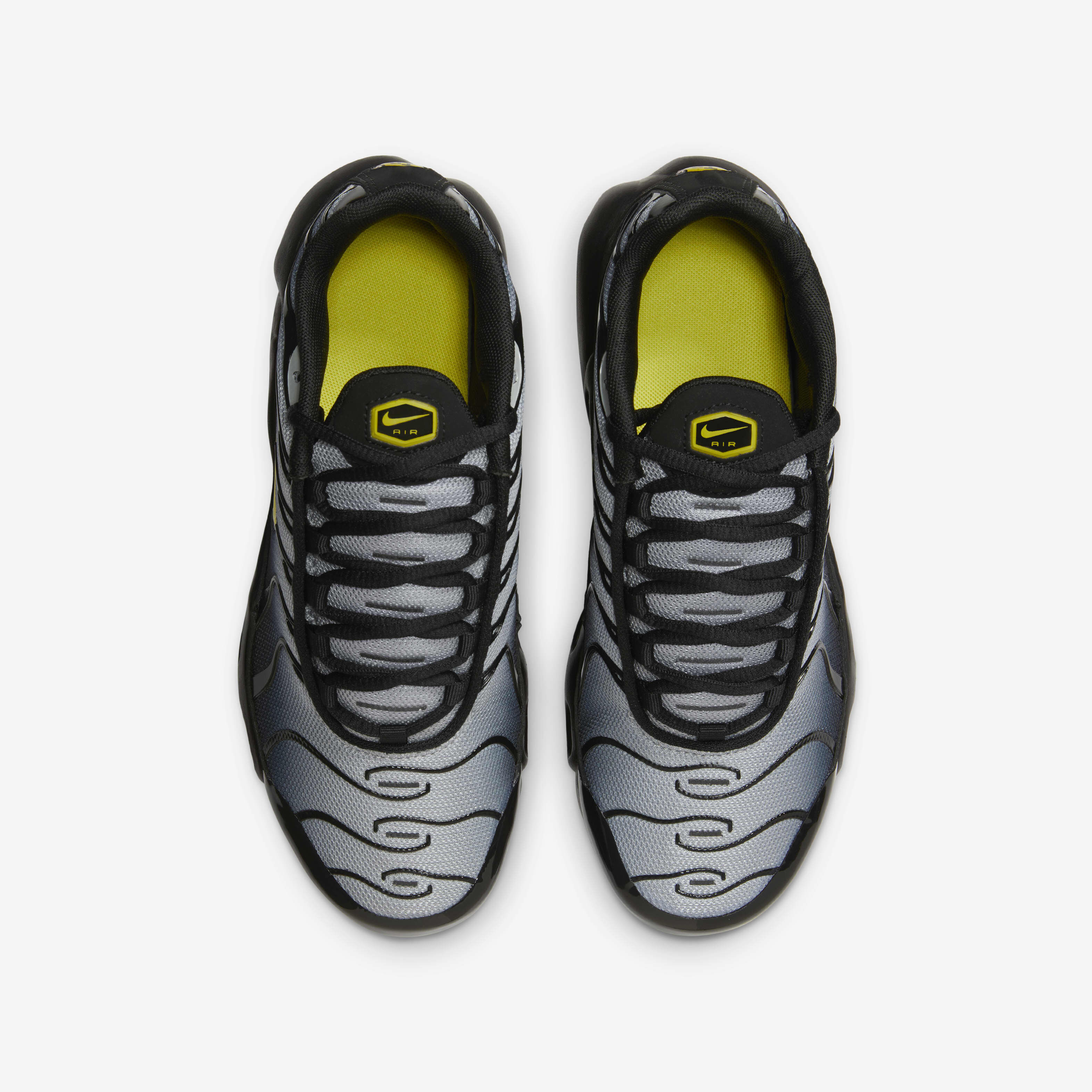 Nike Air Max Plus image number 3