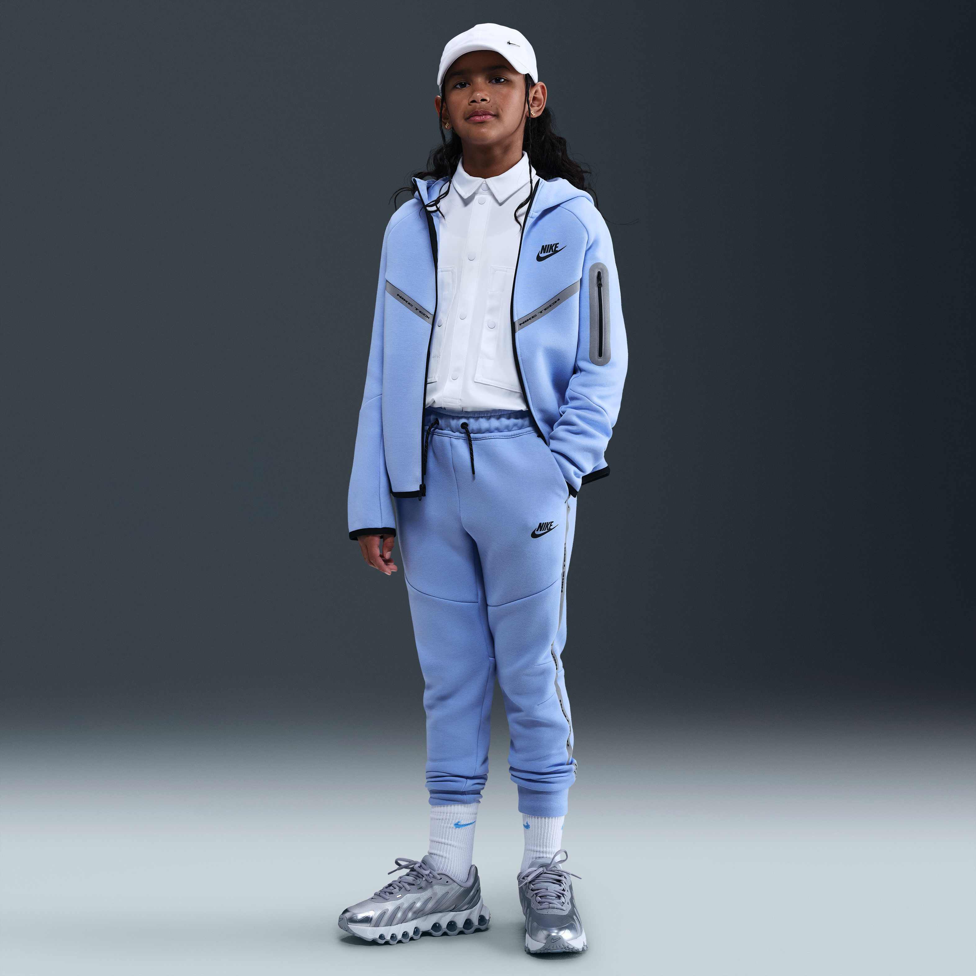 Nike Sportswear Tech Fleece image number 5