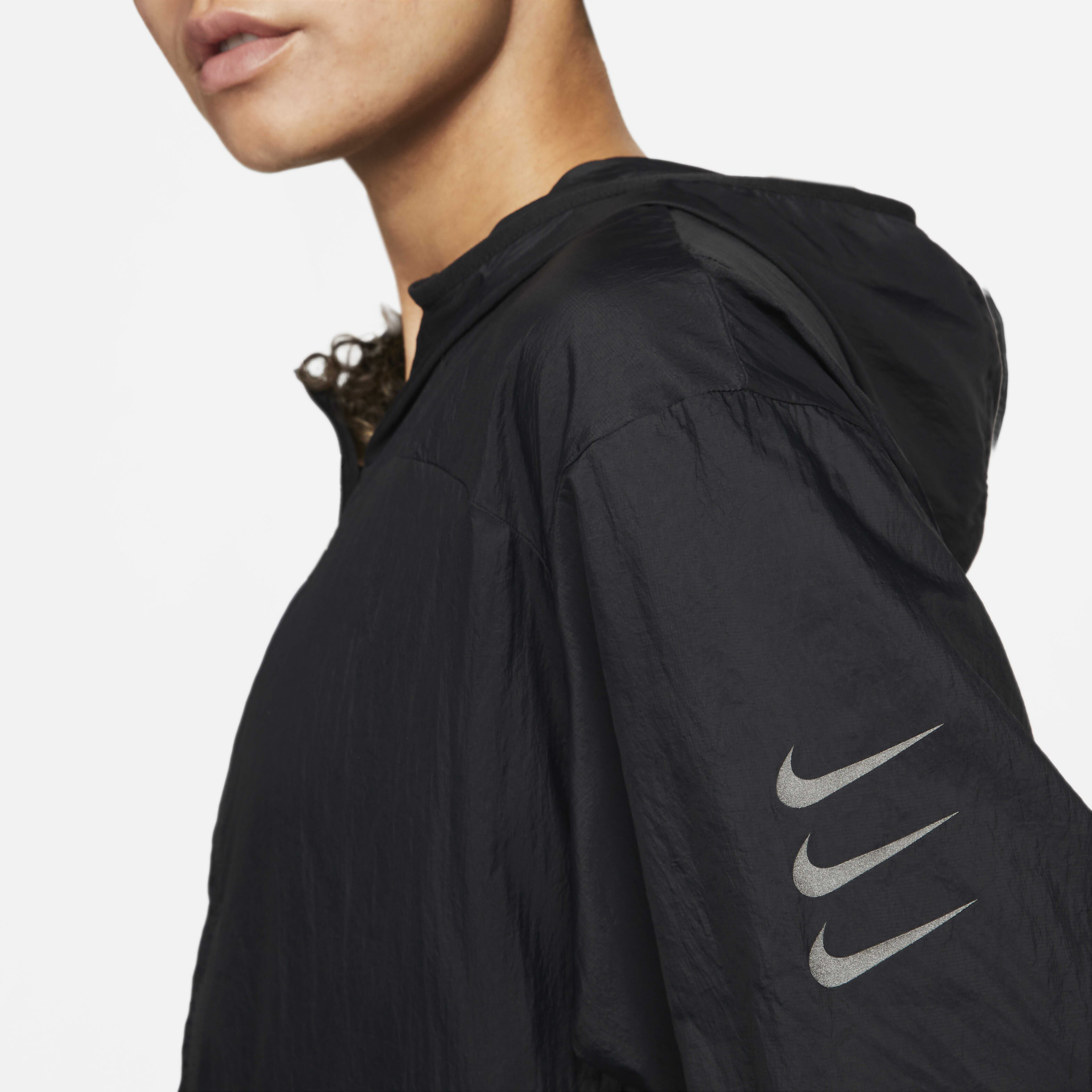 パーカー NIKE - NIKE RUN DIVISION PACKABLE JACKET WOMEN PACOBLBL.jpg