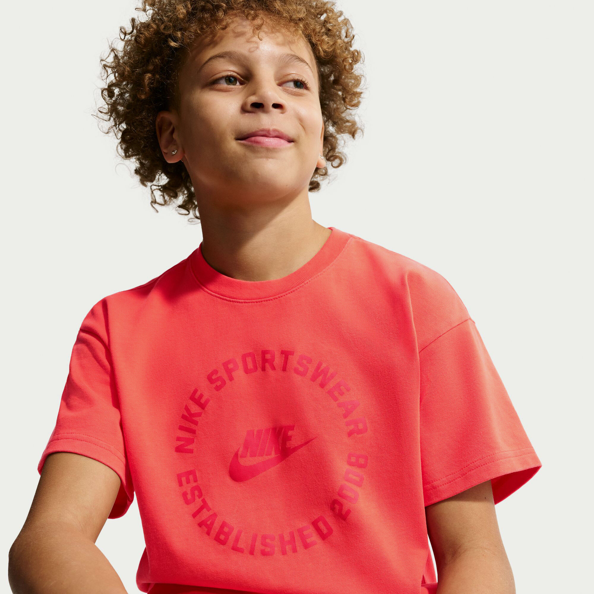 نايكي سبورتسوير image number 4