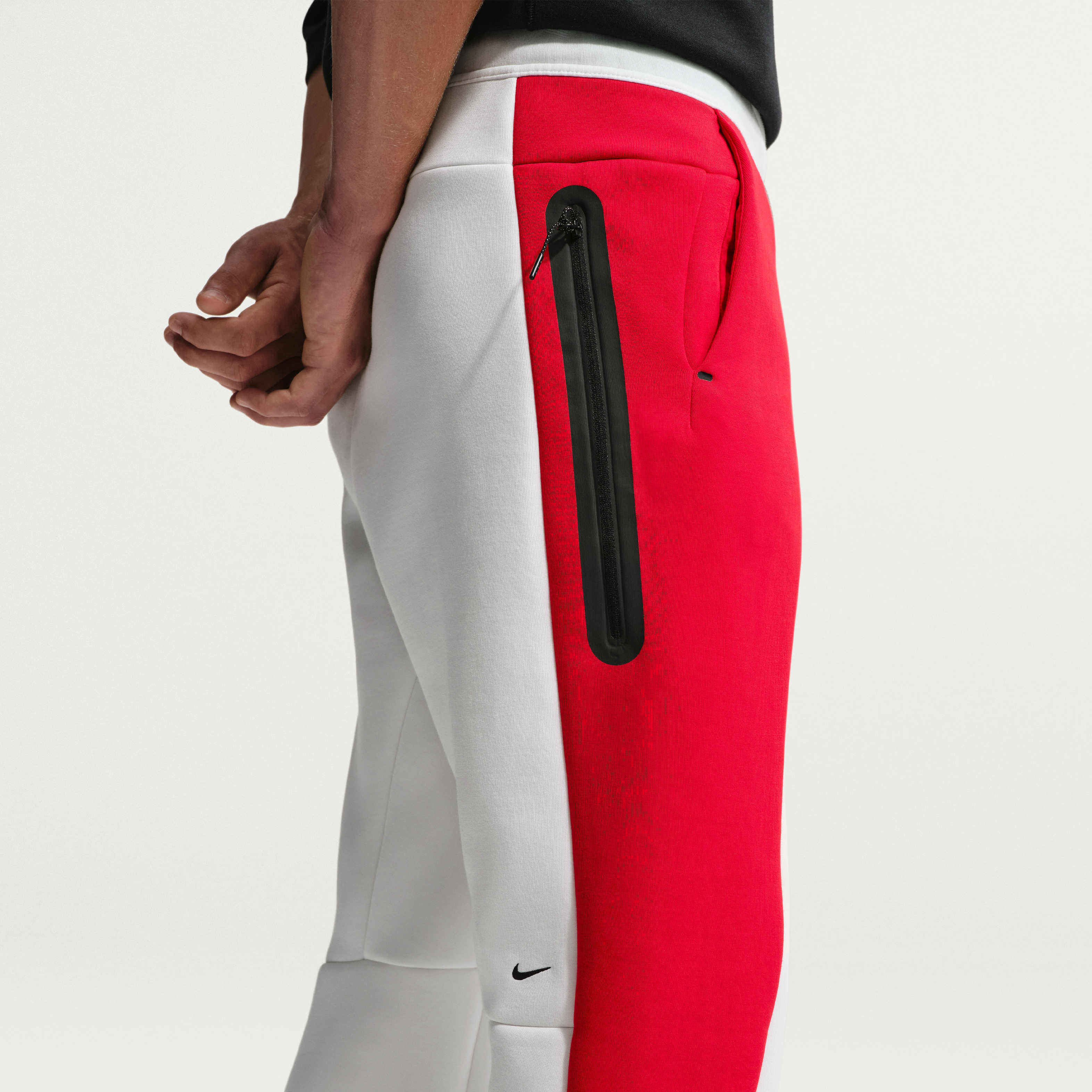 Nike Tech image number 2