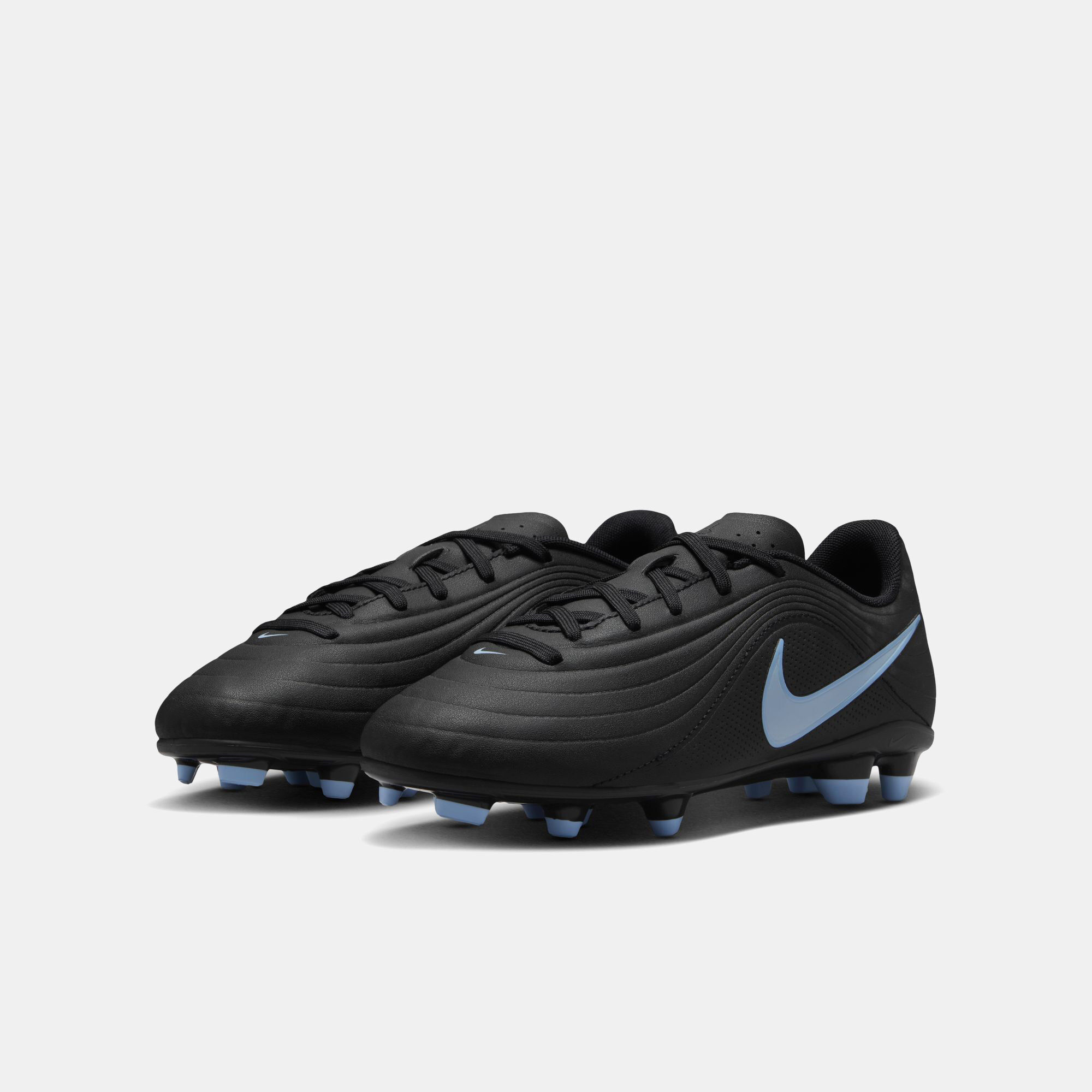 Nike Jr. Tiempo Maestro Club image number 2