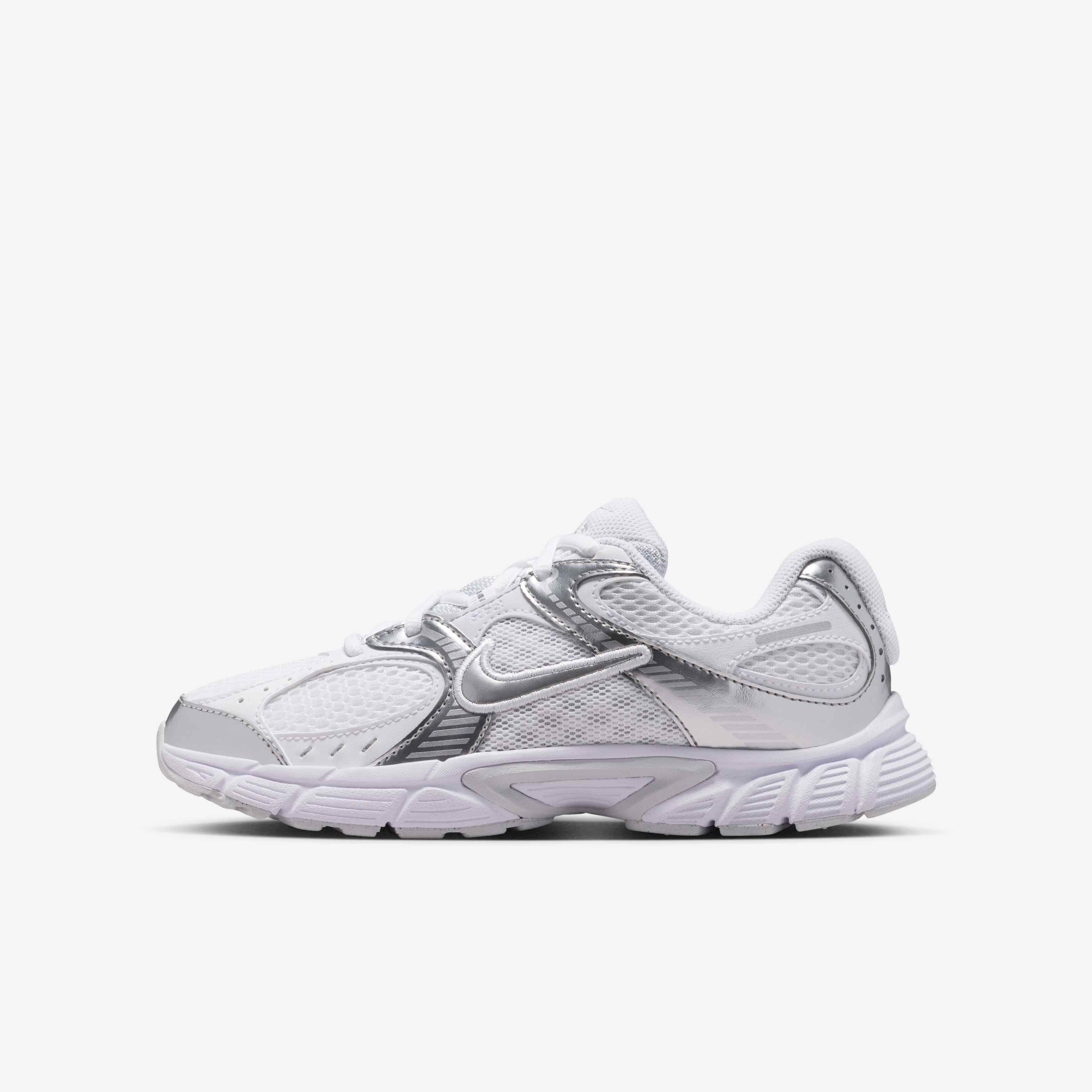 ◆NIKE◆V5 RNR White llic Silver 女性用 韓国発 24~31cm WMNS V5 RNR - WHITE / METALLIC SILVER – lapstoneandhammer.com