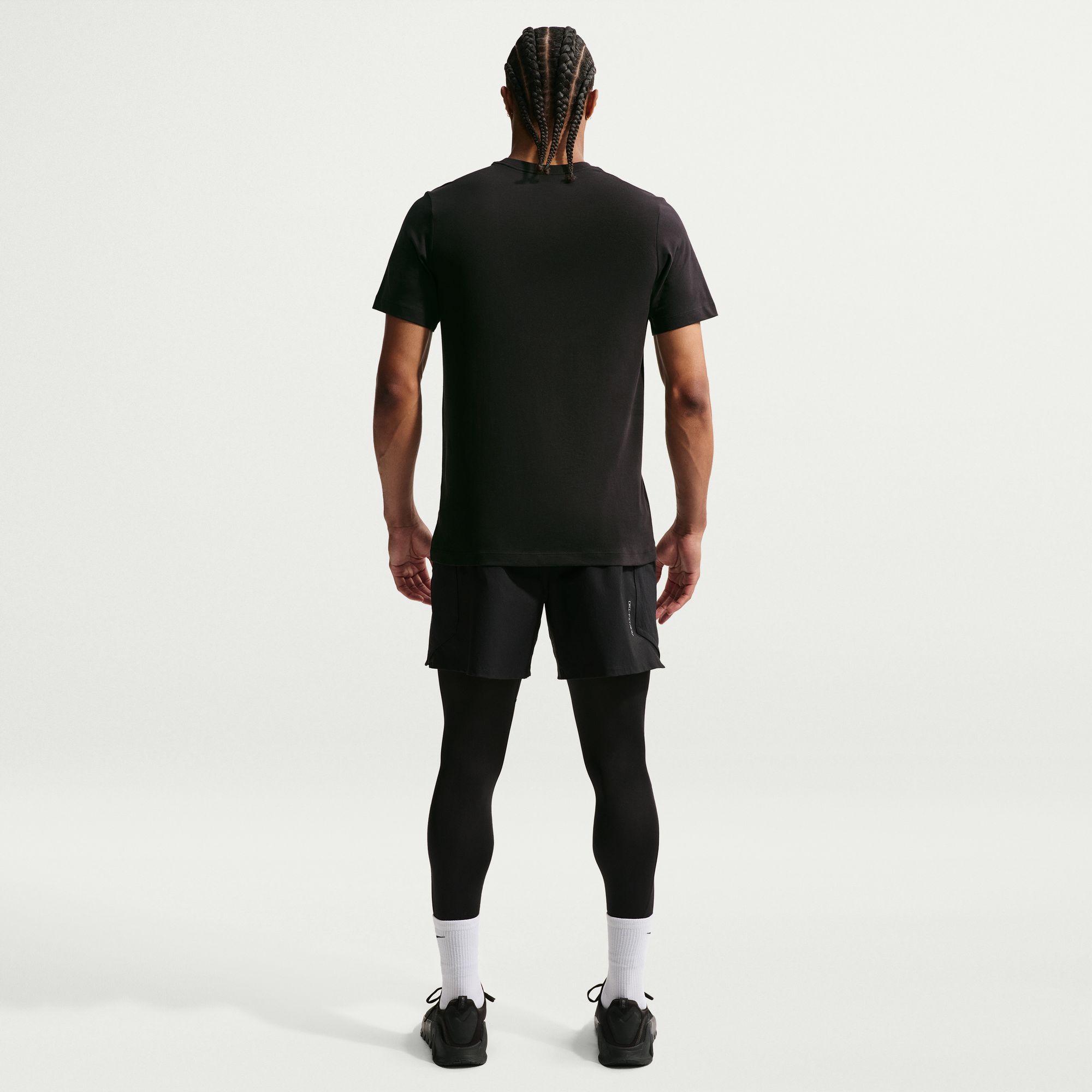 Nike Pro image number 1