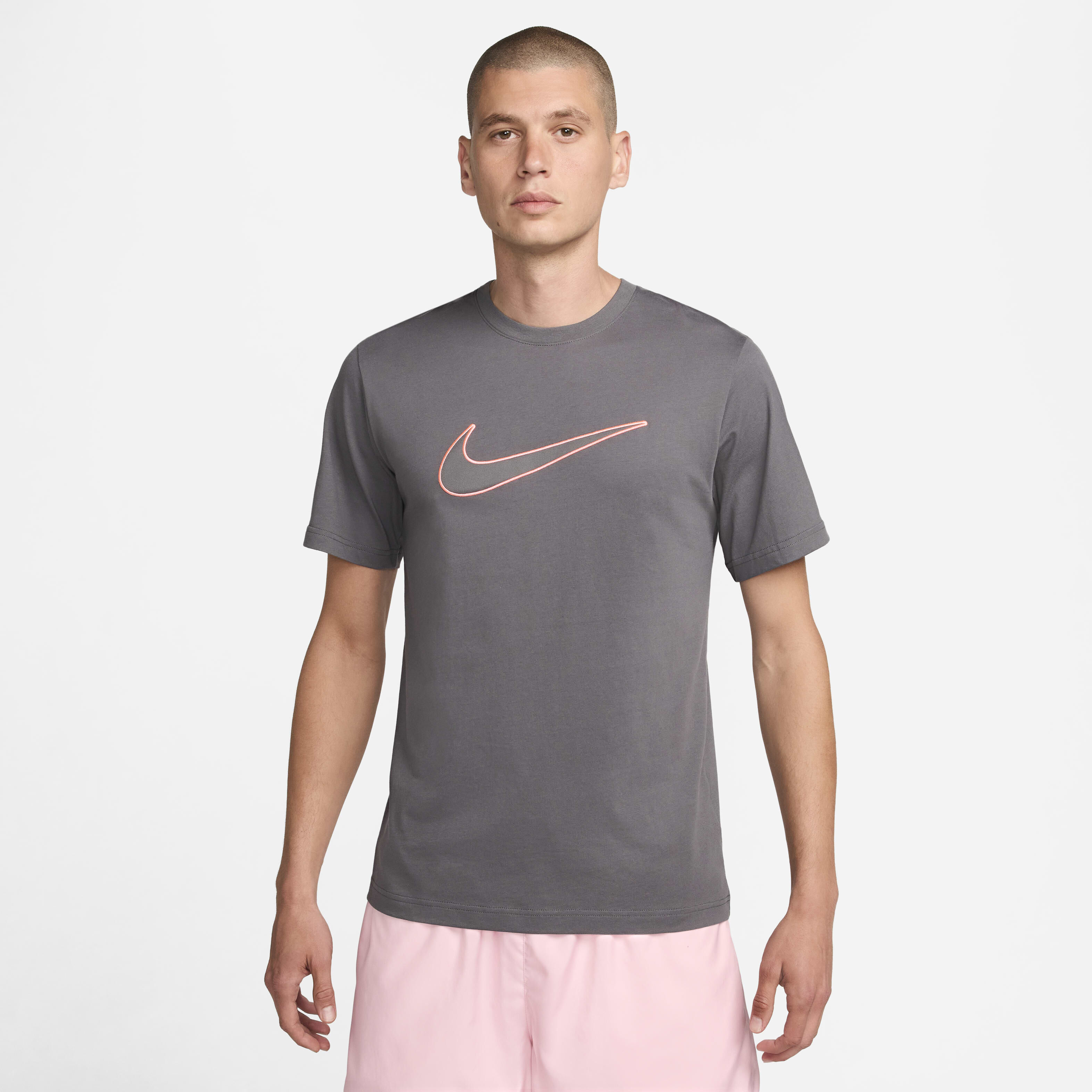 نايكي سبورتسوير image number 0