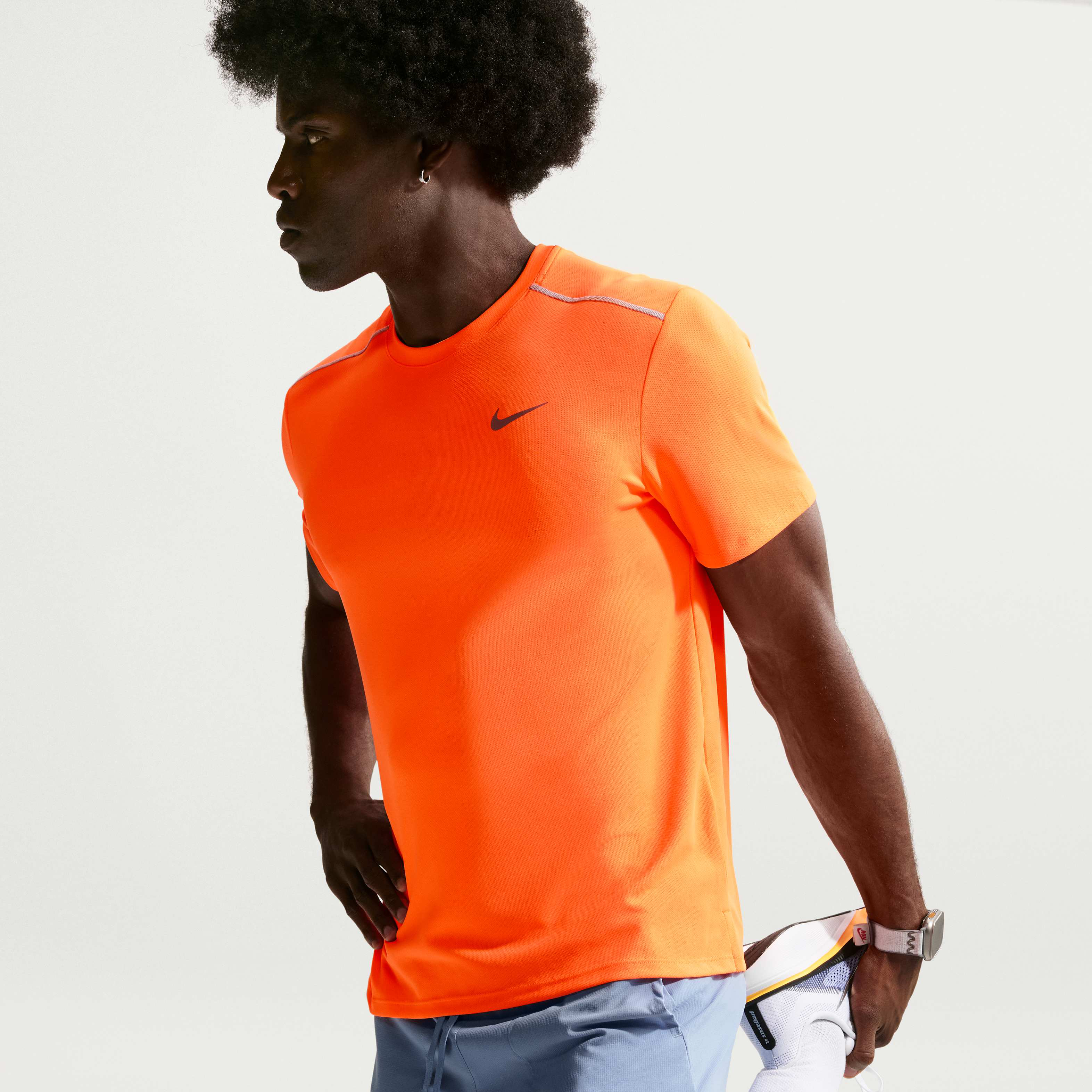 Nike Miler image number 2