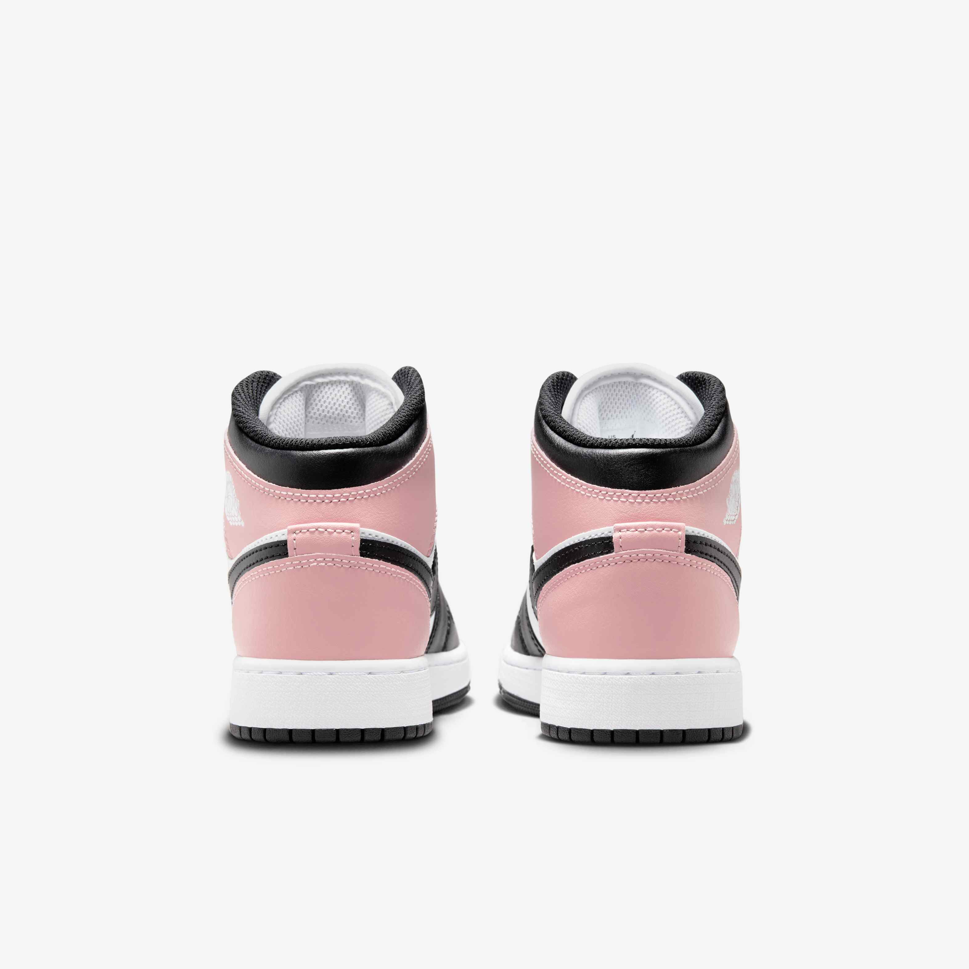 اير جوردن 1 ميد image number 5