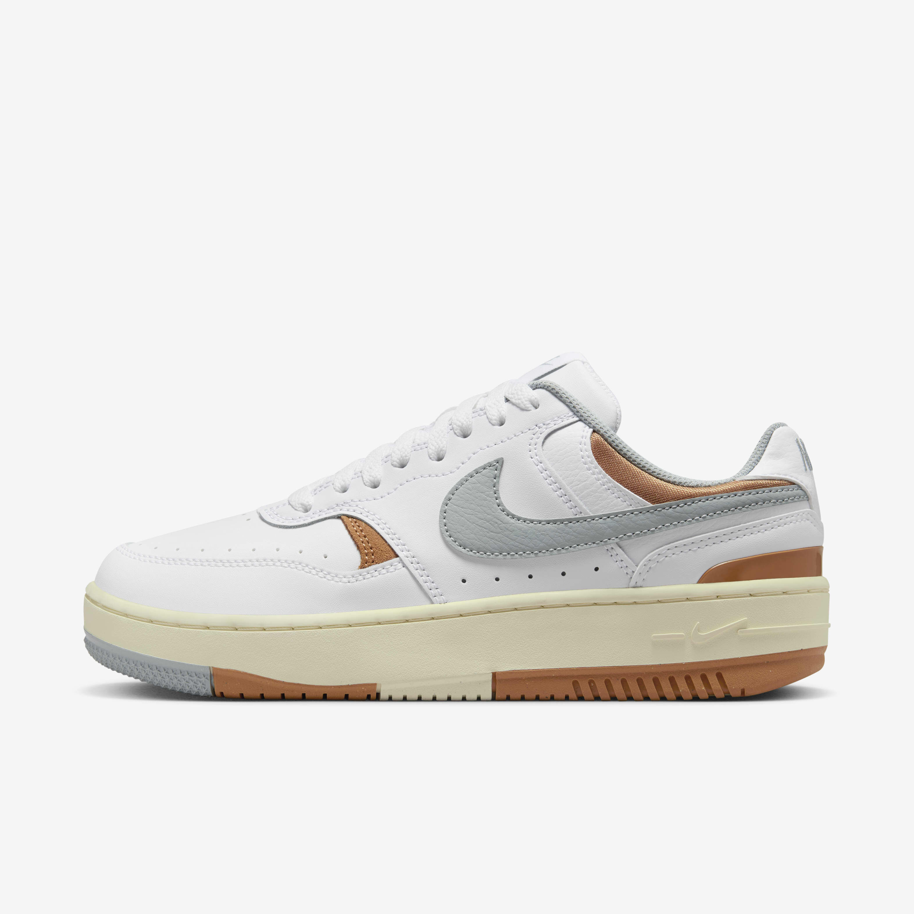 Buy Nike Gamma Force Women s Shoes Nike Saudi Official